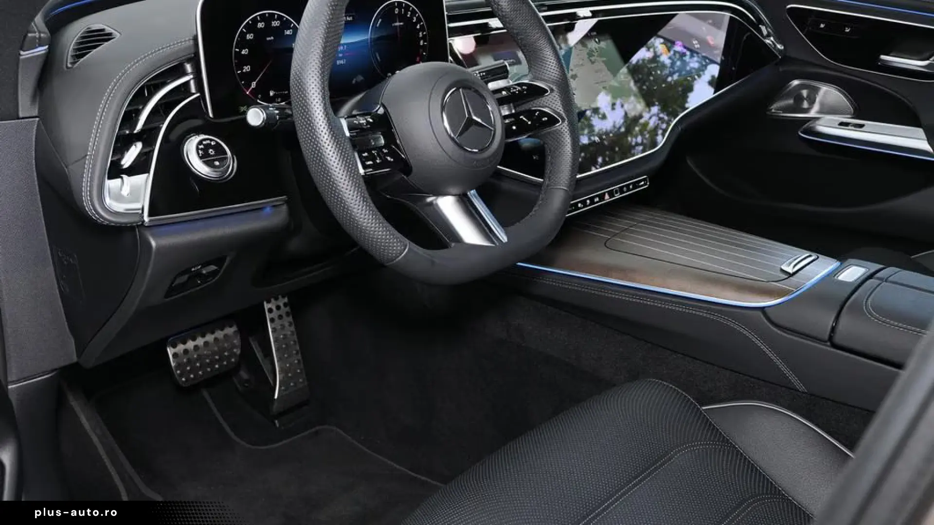 Mercedes-Benz E 300 e AMG LEATHER DISTRO SUPERSCREEN NIGHT