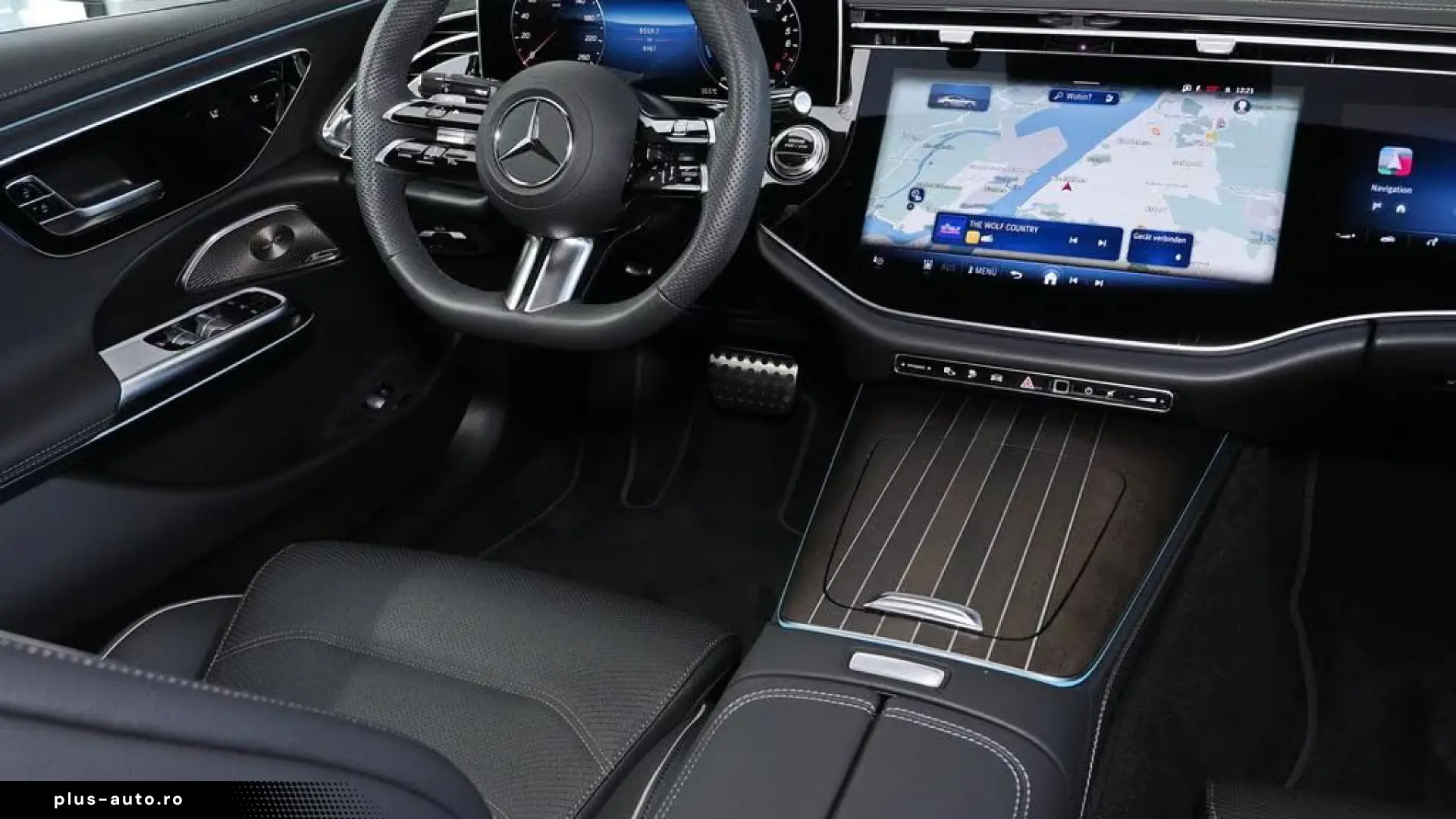 Mercedes-Benz E 300 e AMG LEATHER DISTRO SUPERSCREEN NIGHT