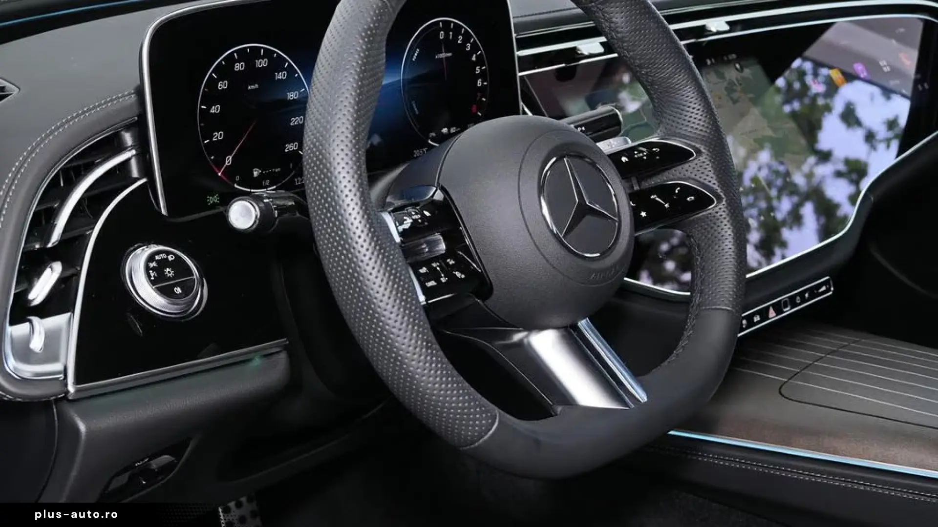 Mercedes-Benz E 300 e AMG LEATHER DISTRO SUPERSCREEN NIGHT
