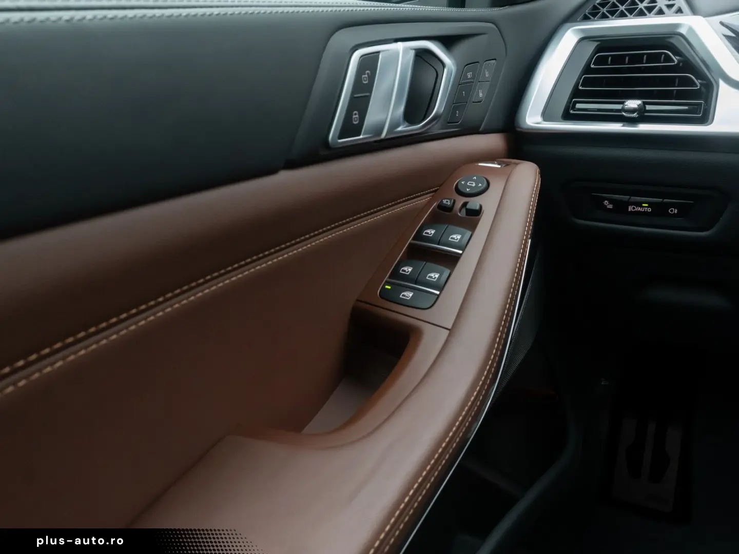 BMW X5 M60i SkyLoung 360  H K Massage Individual 22