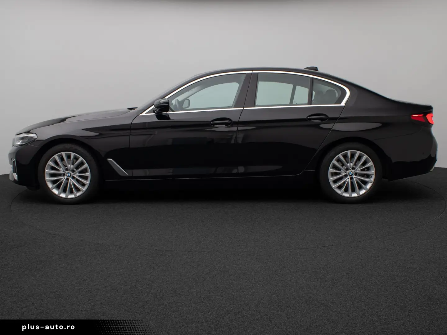 BMW Seria 5 2023 — imagine 10