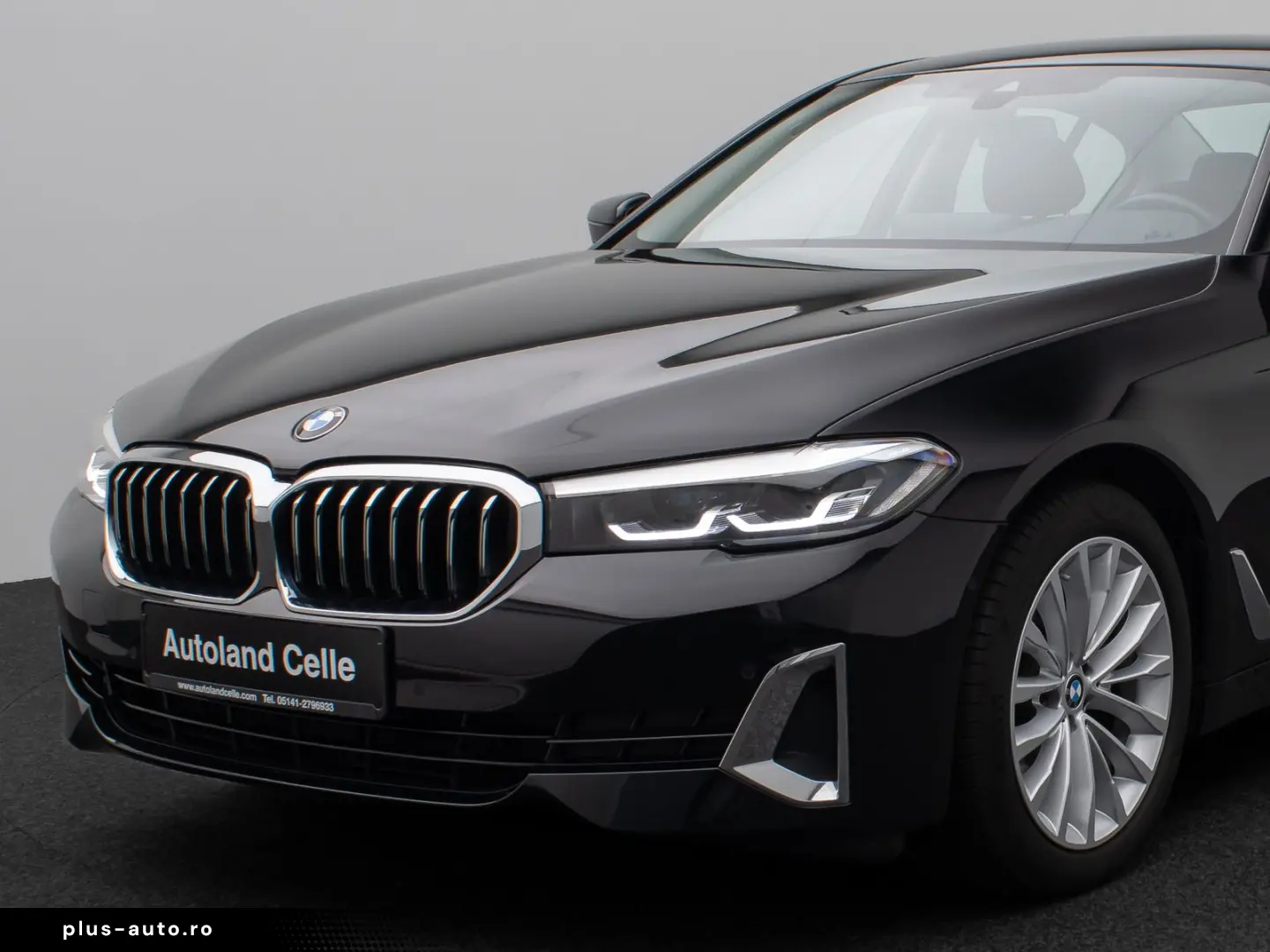 BMW Seria 5 2023 — imagine 16
