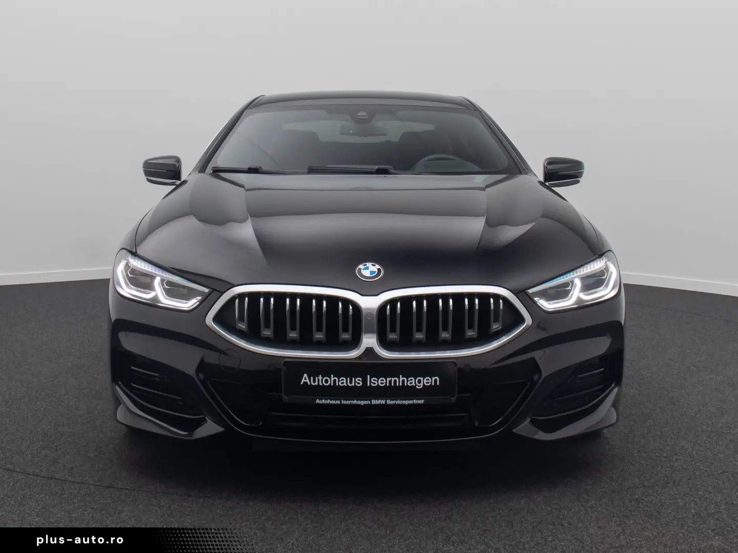 BMW Seria 8 2022 — imagine 2