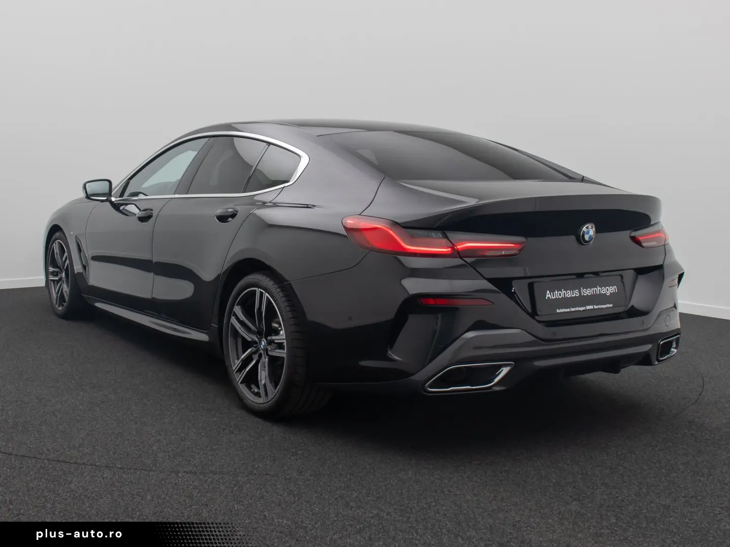 BMW Seria 8 2022 — imagine 9