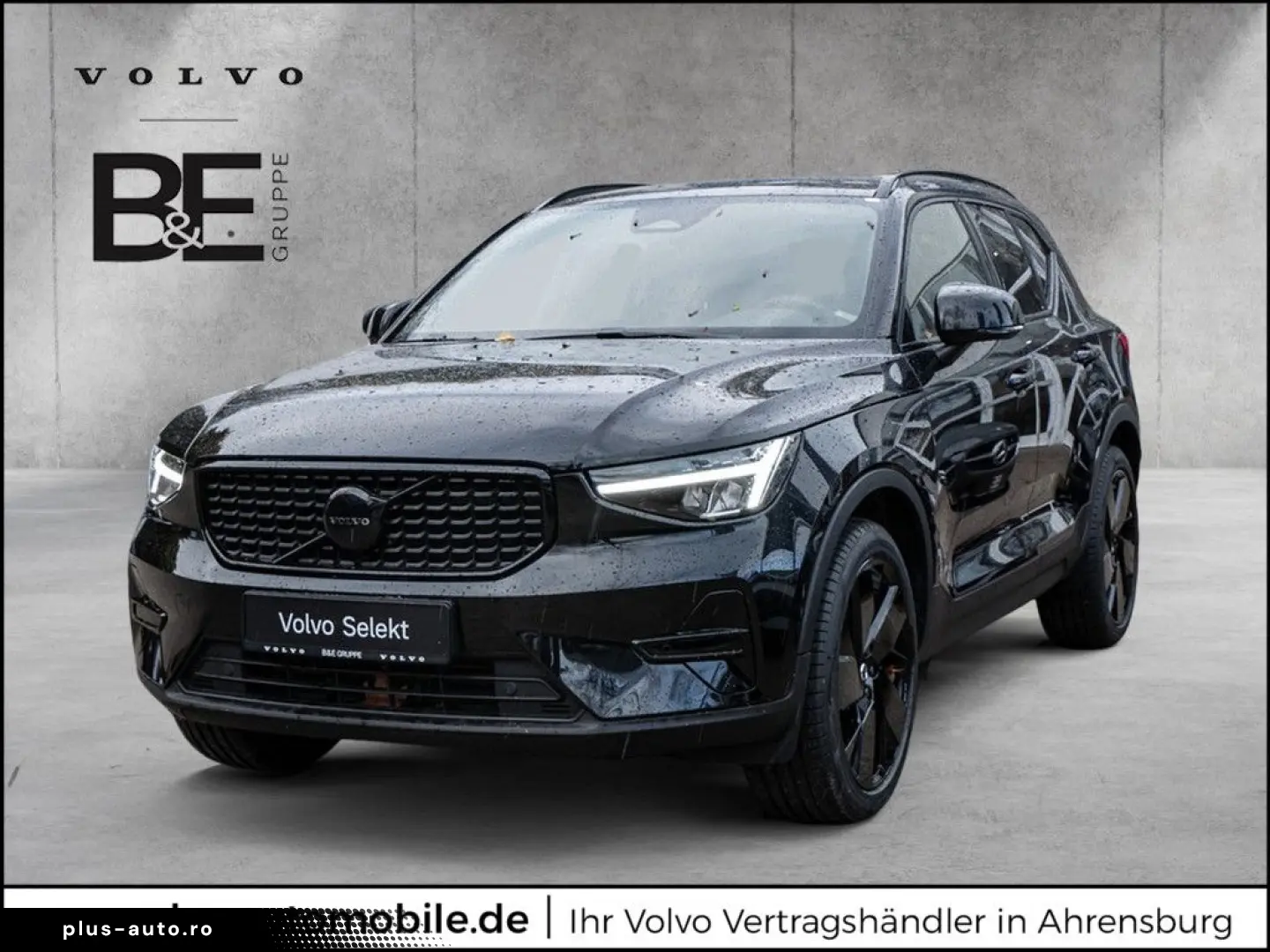 VOLVO XC40 B3 Plus Black Edition 2WD W-LAN FACEL. LED