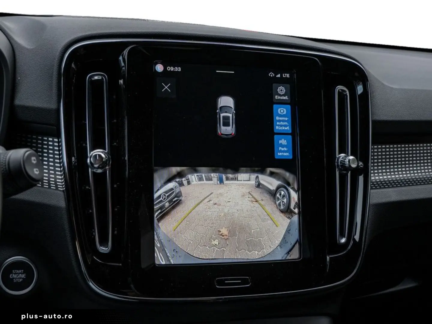VOLVO XC40 B3 Plus Black Edition 2WD W-LAN FACEL. LED