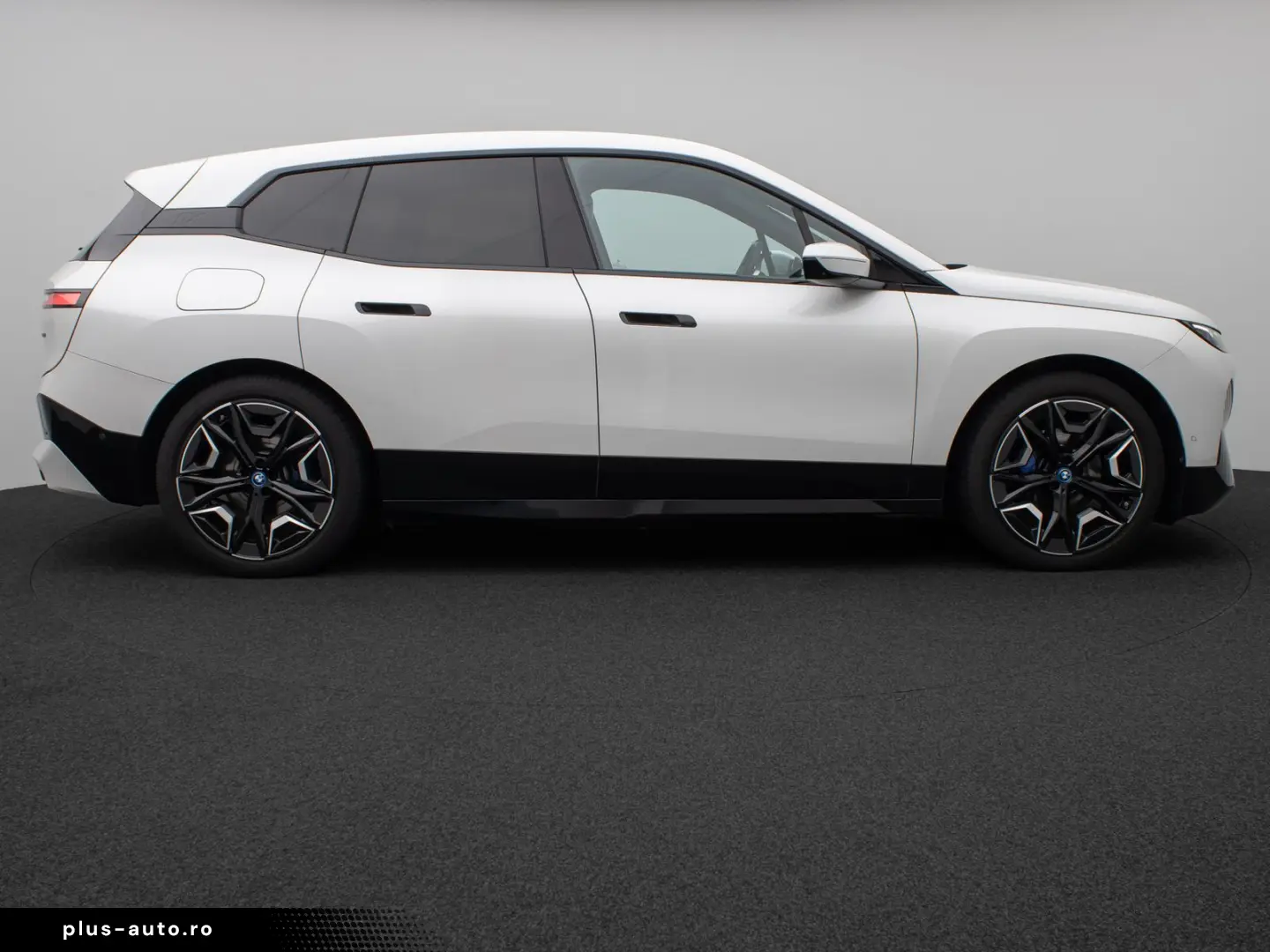 BMW iX 2023 — imagine 4