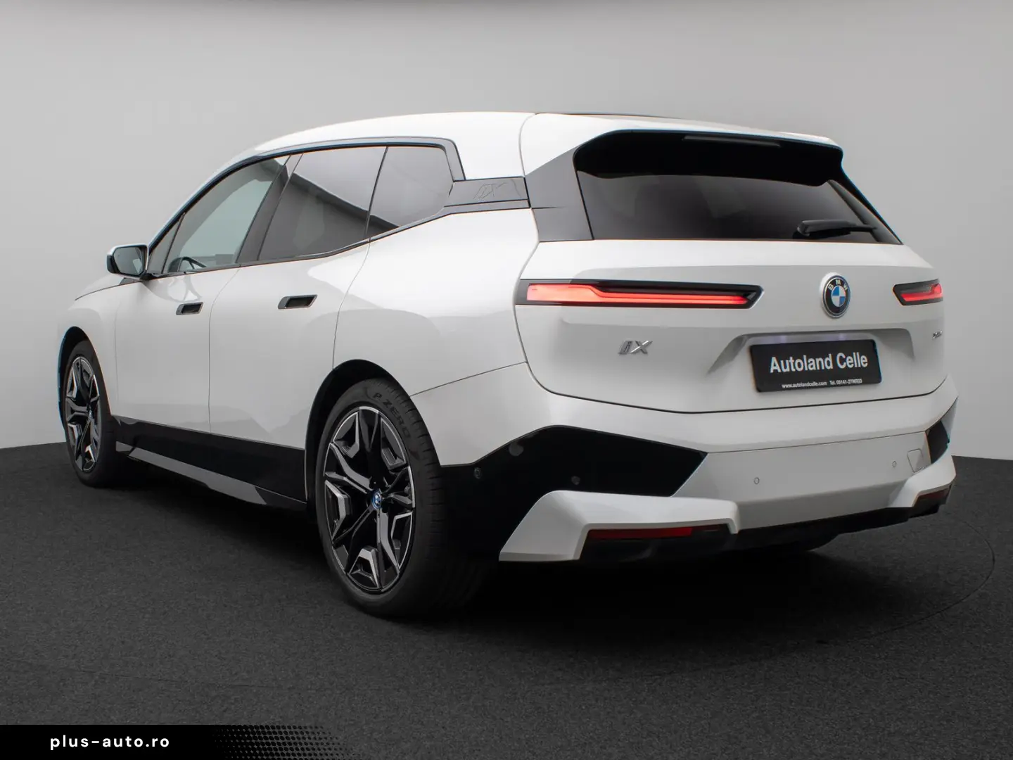 BMW iX 2023 — imagine 8