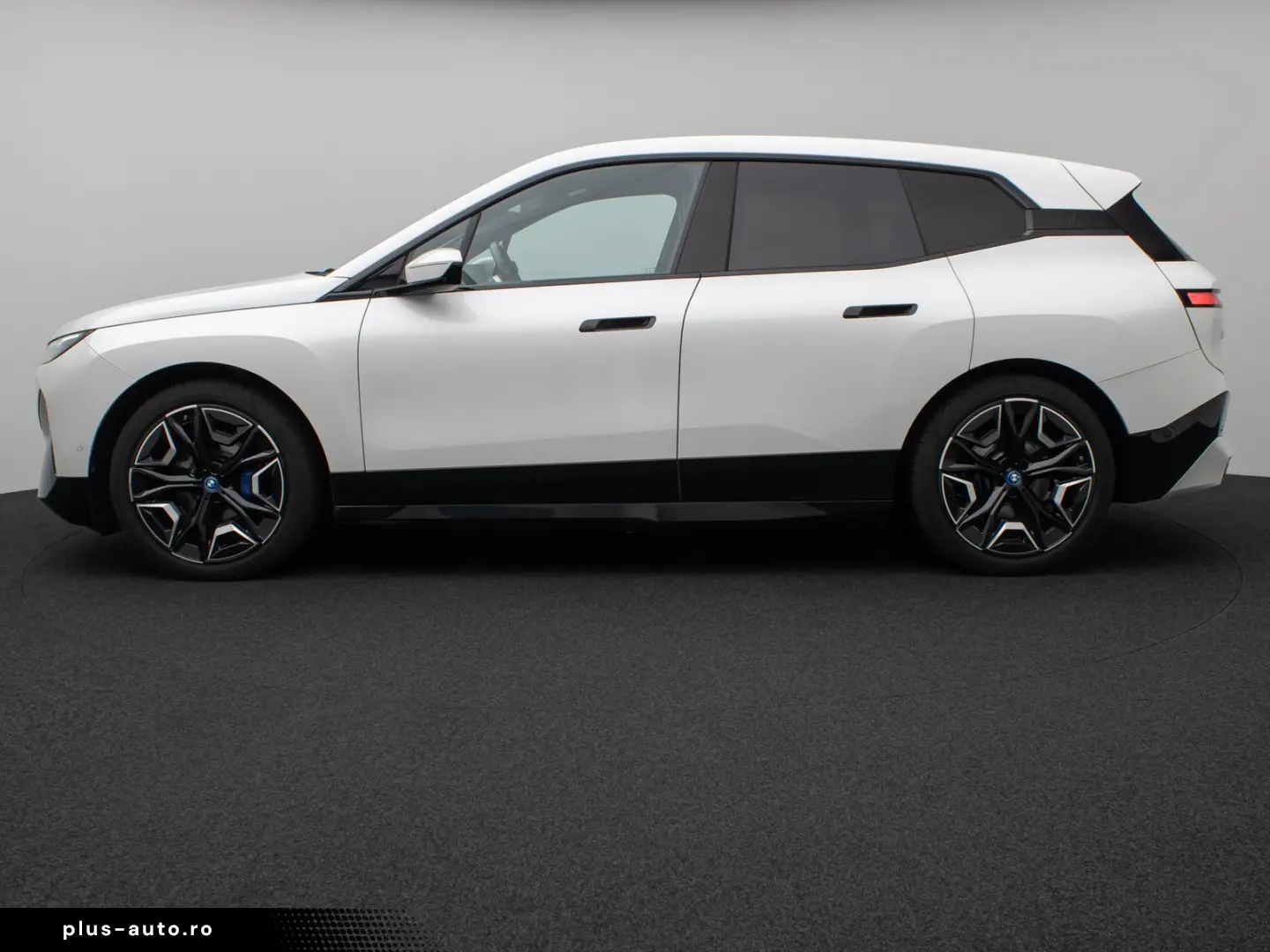 BMW iX 2023 — imagine 10