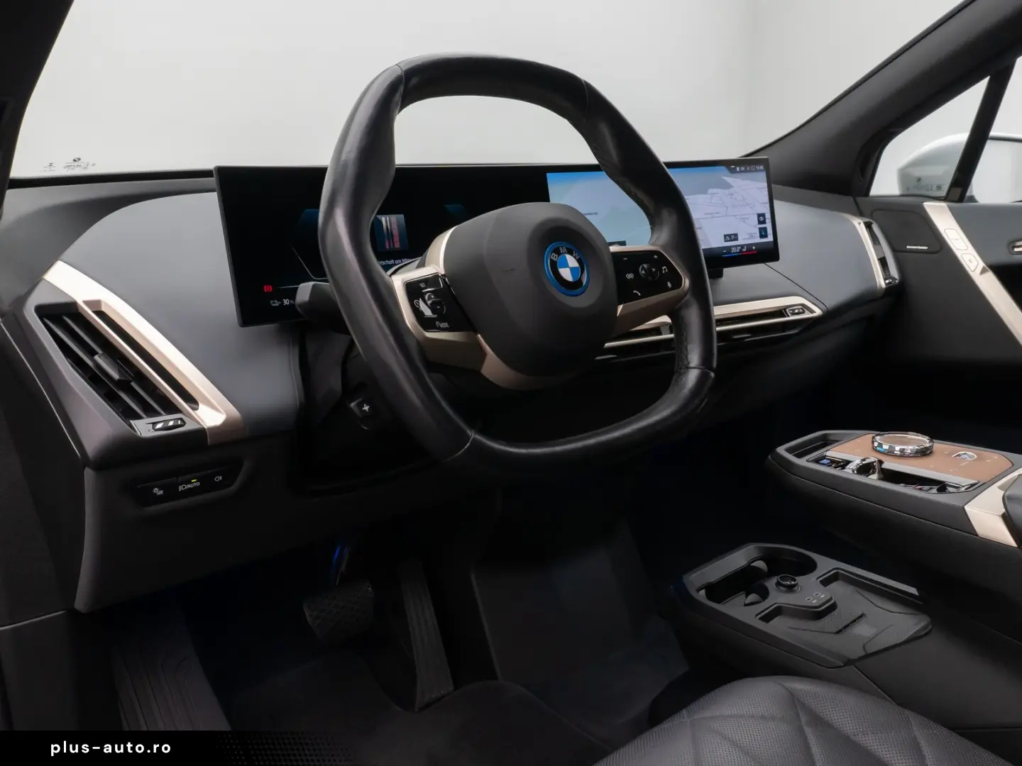 BMW iX 2023 — imagine 18