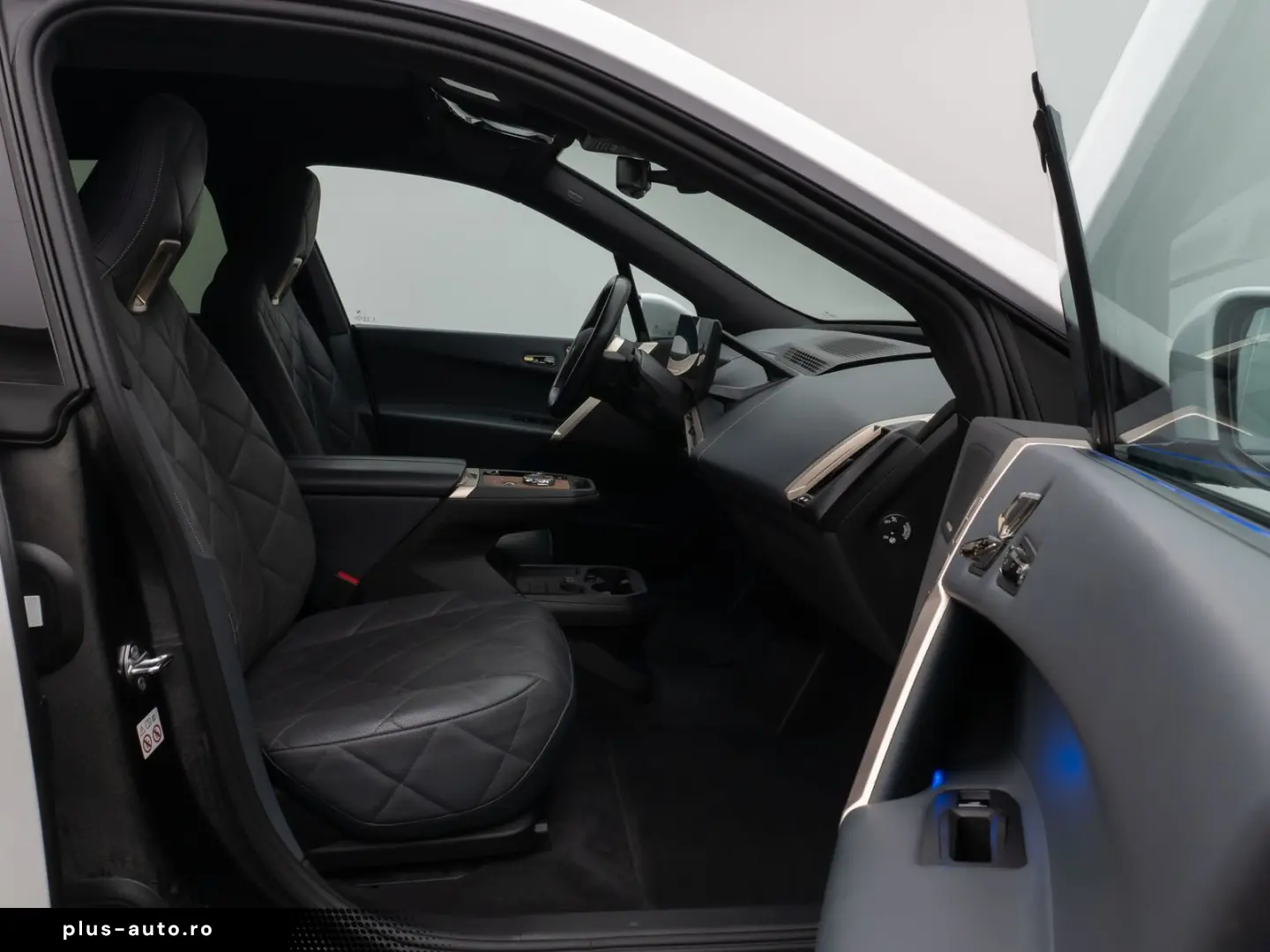 BMW iX 2023 — imagine 21