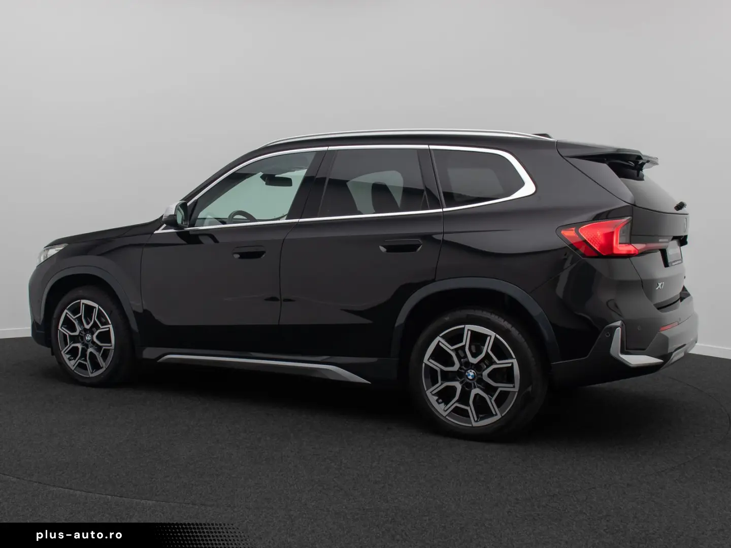 BMW X1 2023 — imagine 9