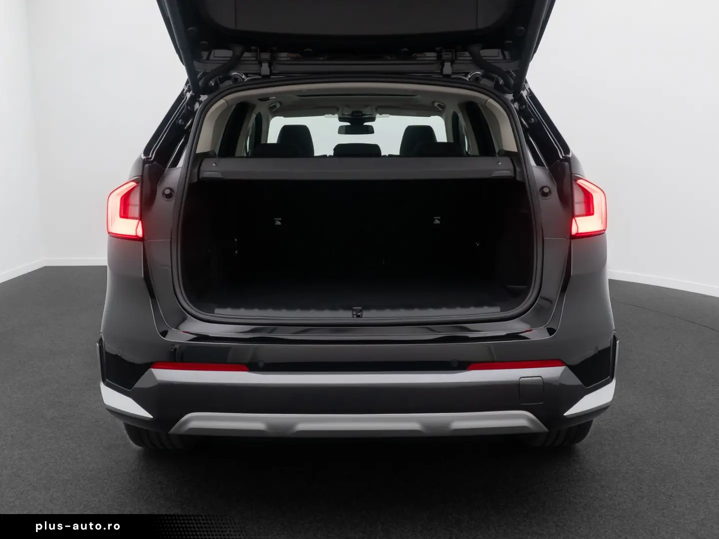 BMW X1 2023 — imagine 12