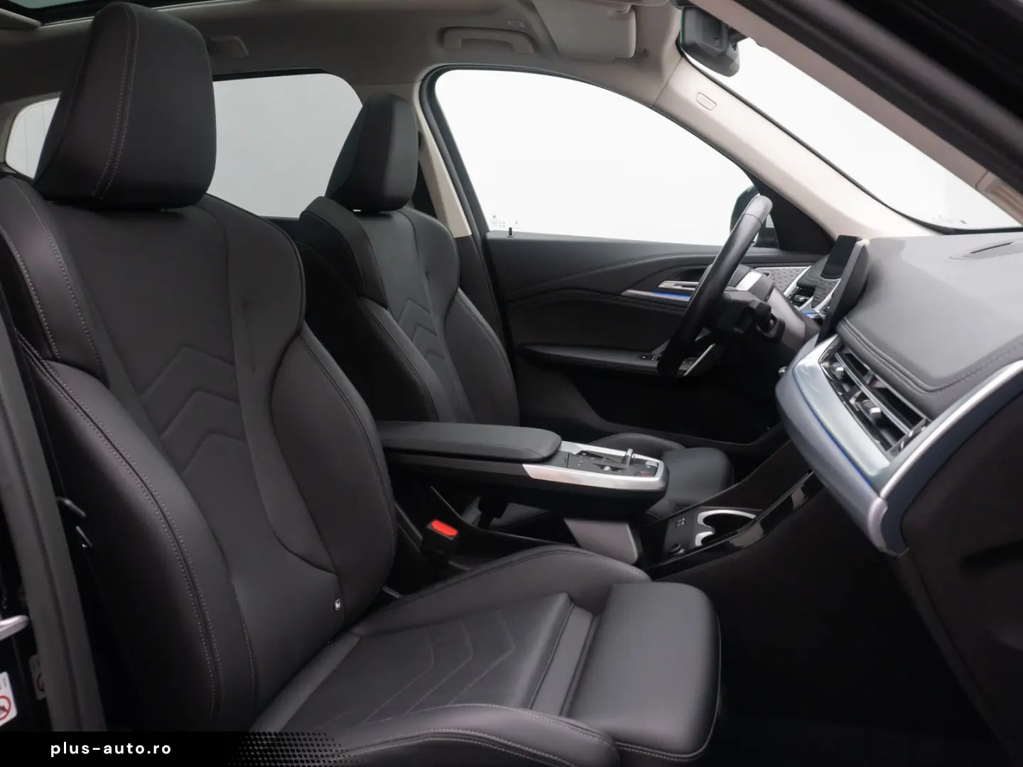 BMW X1 2023 — imagine 35
