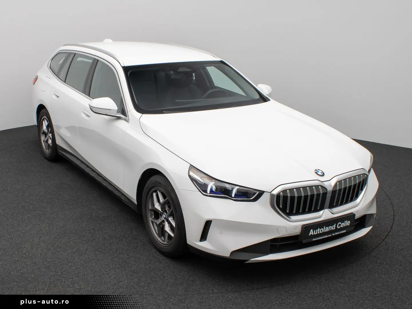 BMW Seria 5 2024 — imagine 1