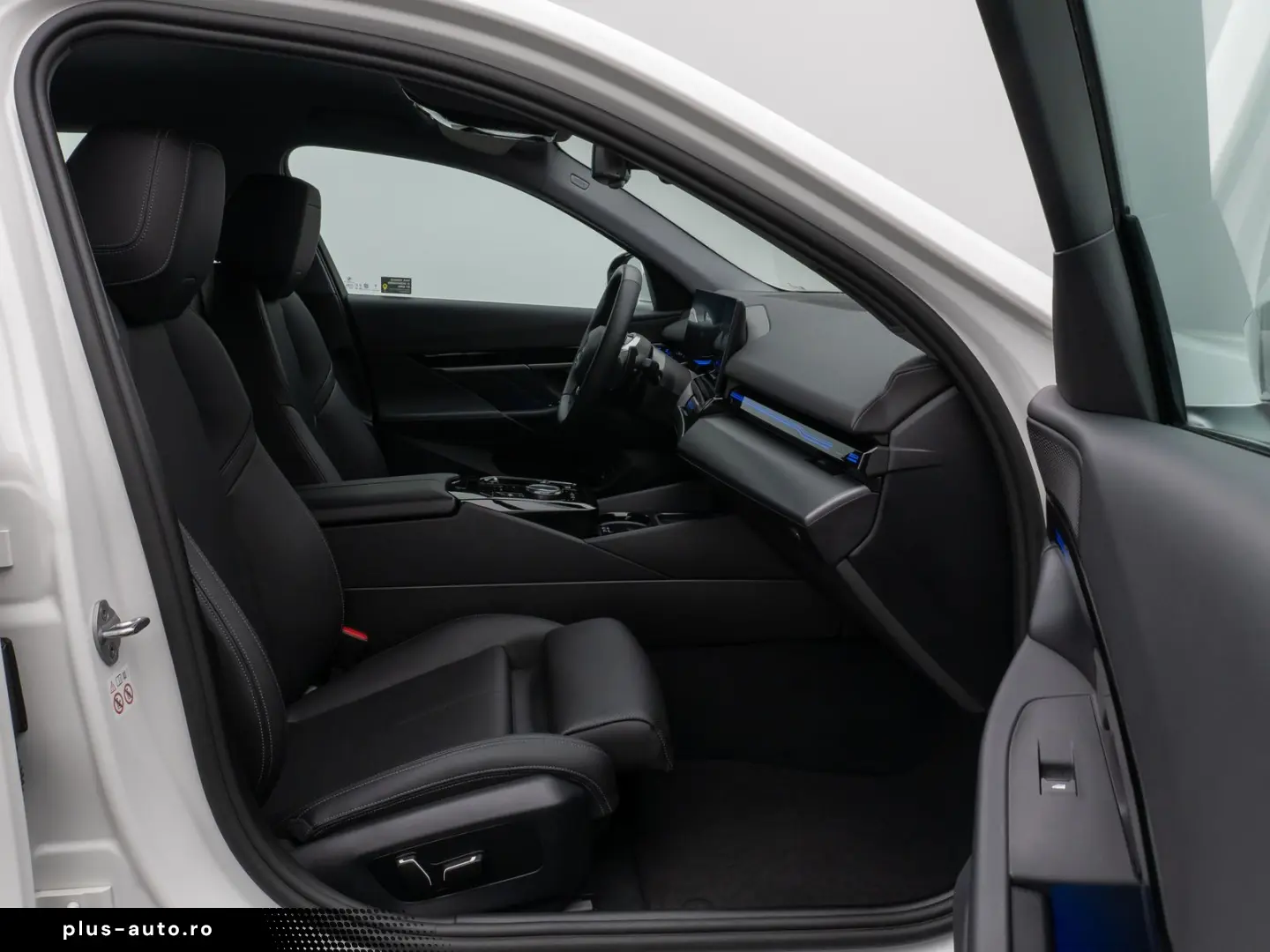 BMW Seria 5 2024 — imagine 23