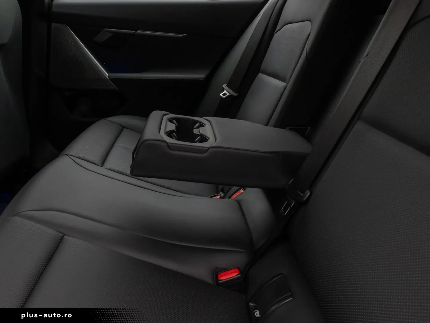 BMW Seria 5 2024 — imagine 26