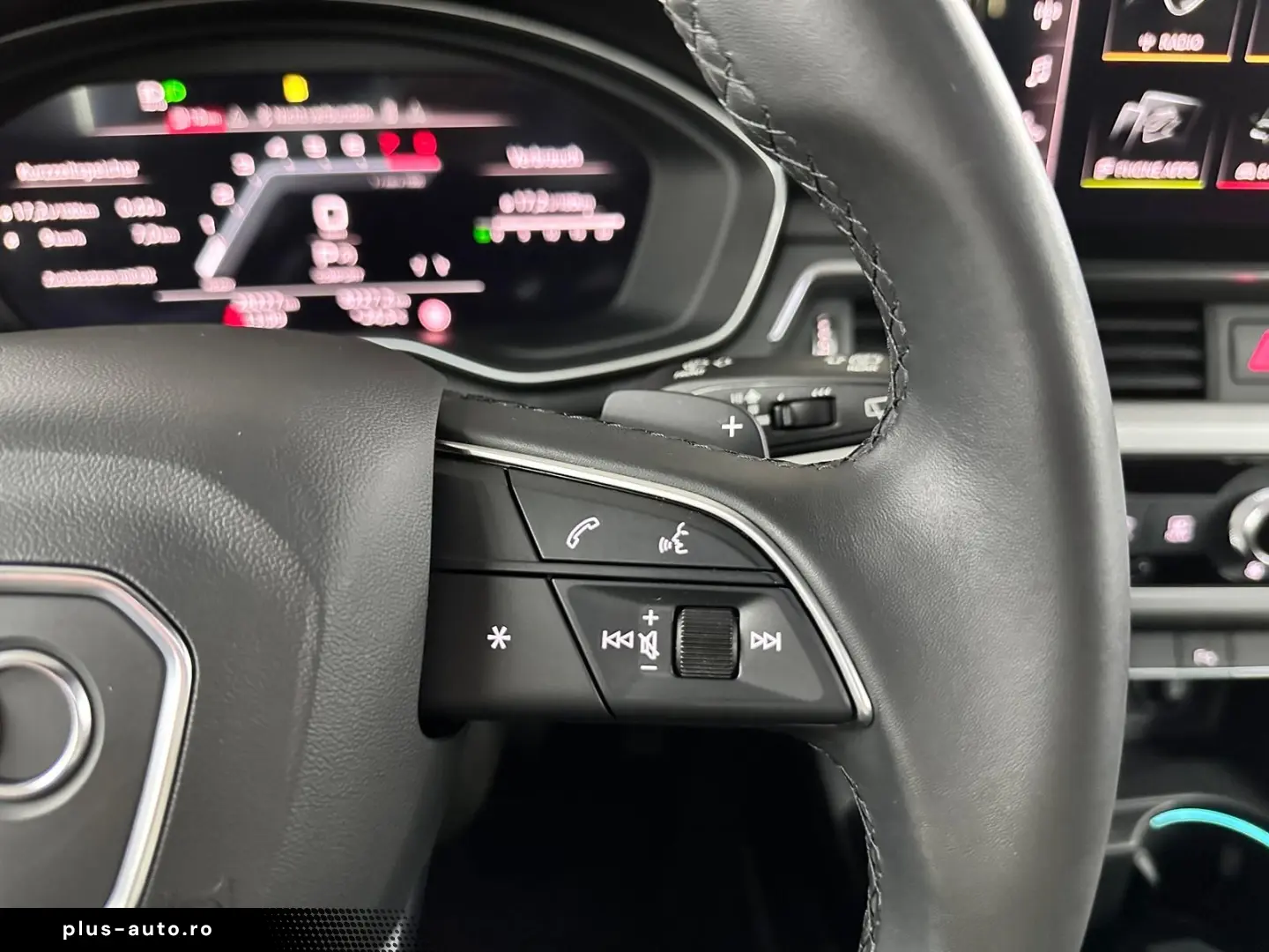 AUDI A4 2025 — imagine 16