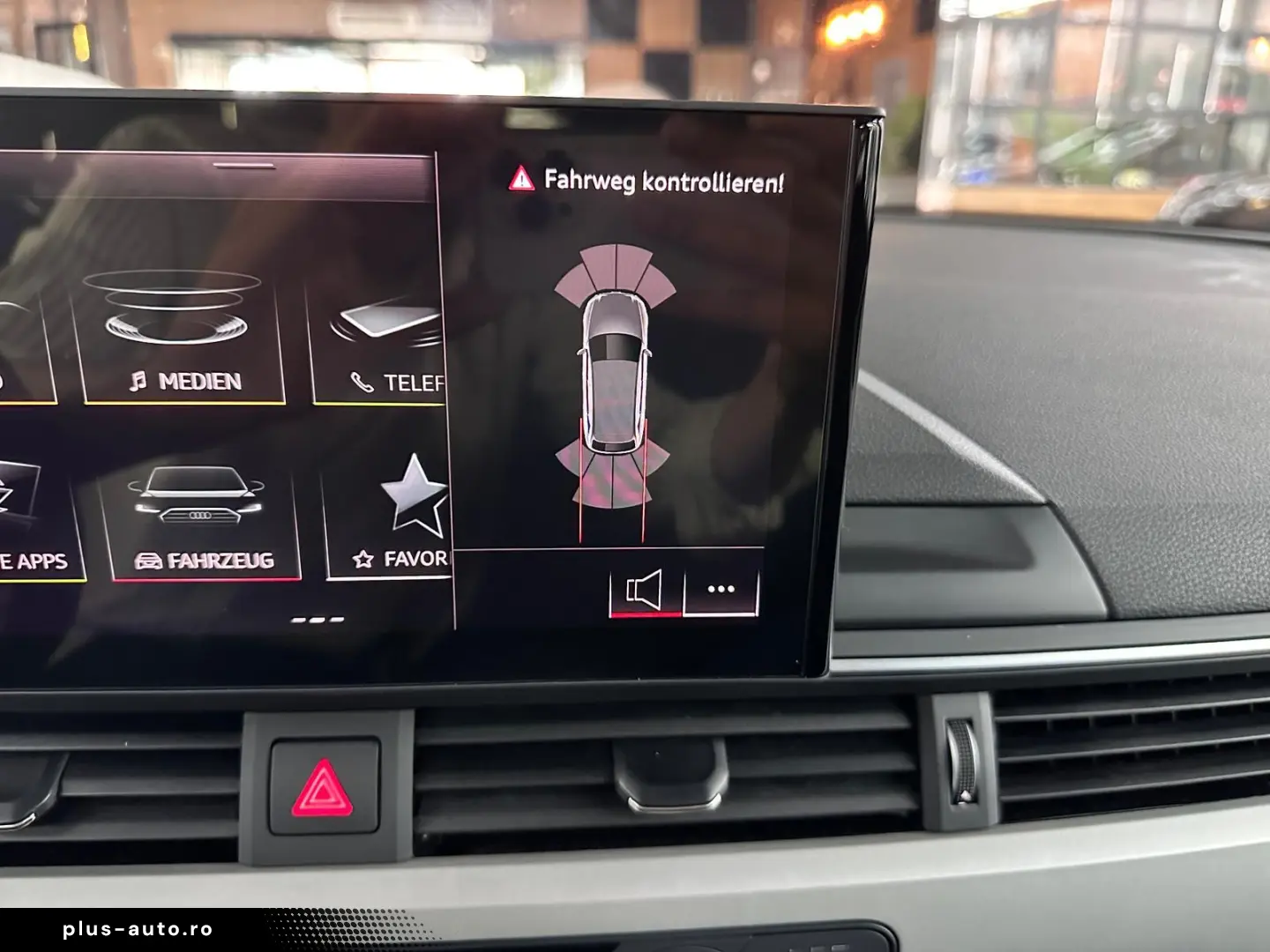 AUDI A4 2025 — imagine 24