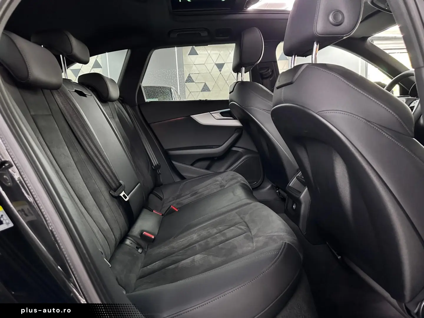 AUDI A4 2025 — imagine 29
