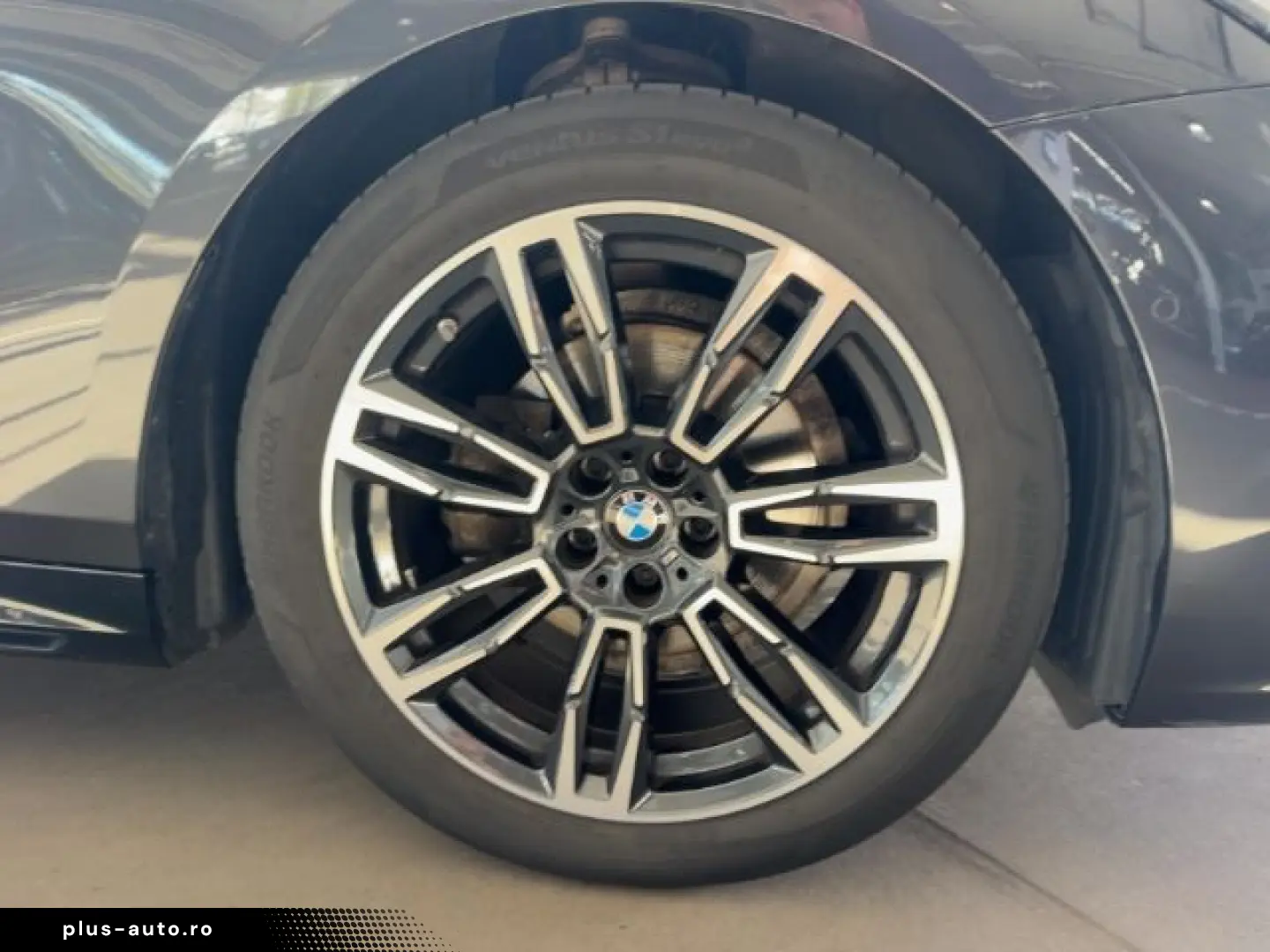 BMW Seria 5 2024 — imagine 13