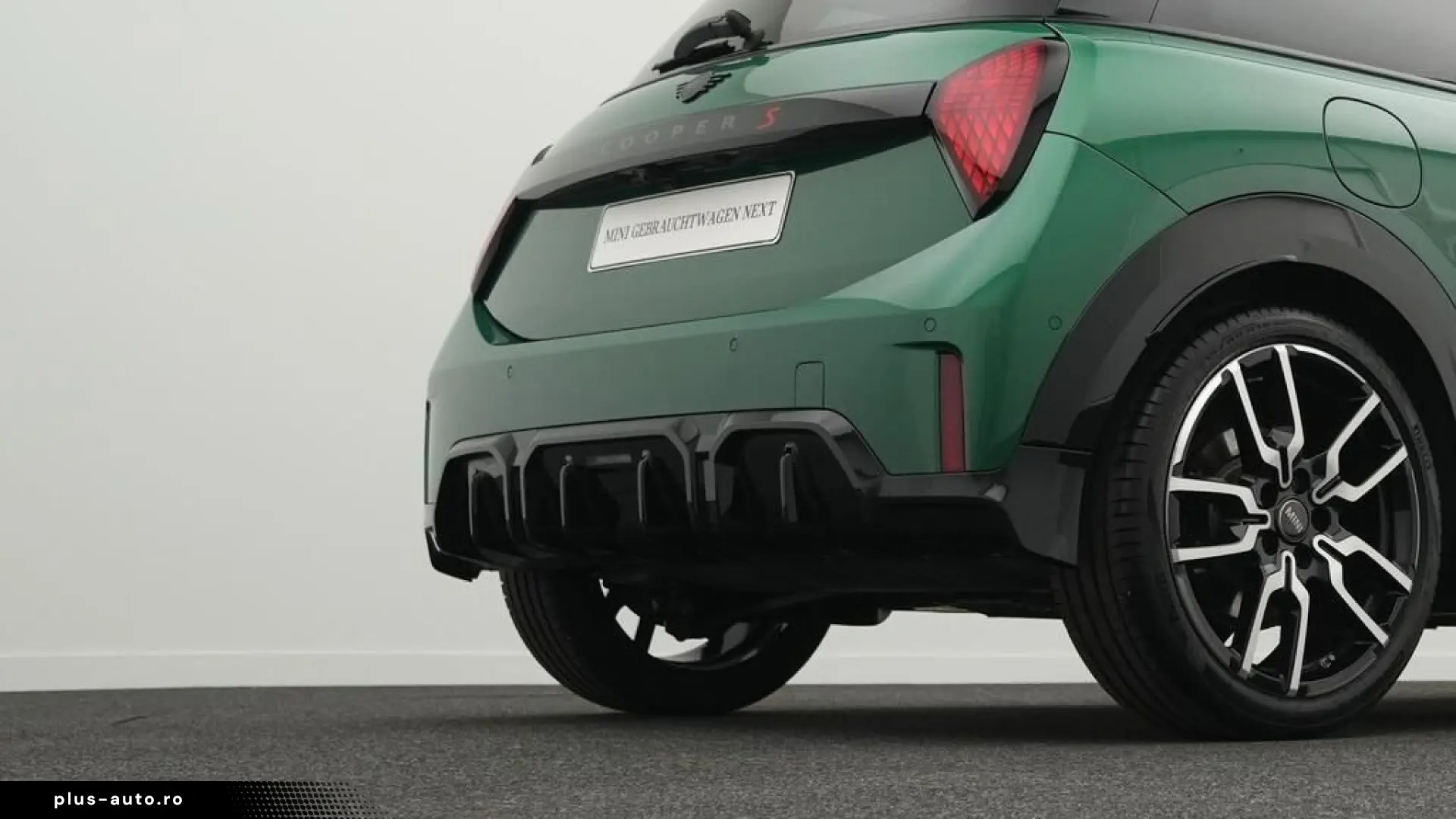 MINI John Cooper Works Trim