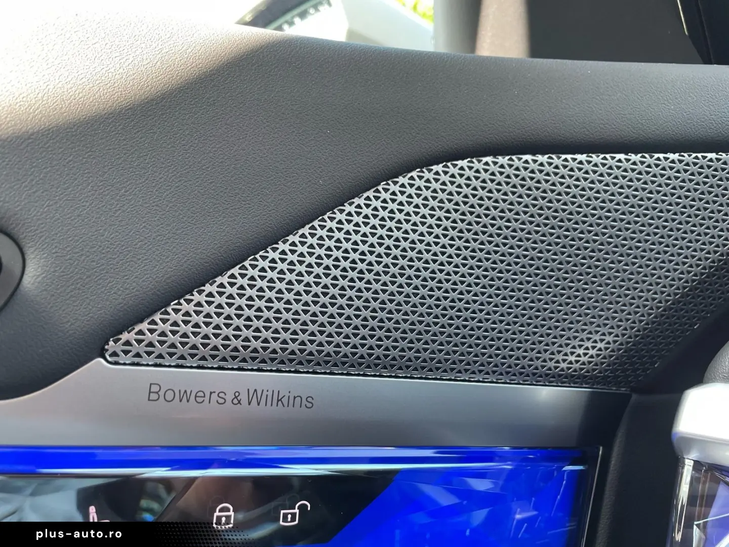 BMW i7 2025 — imagine 7