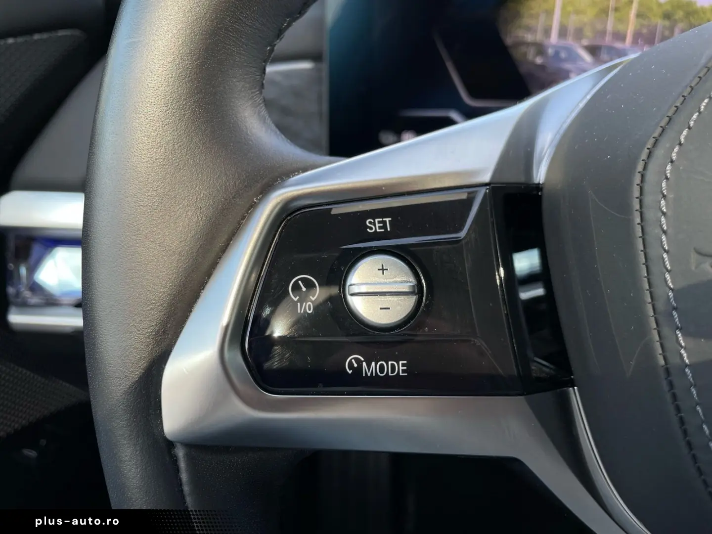 BMW i7 2025 — imagine 10