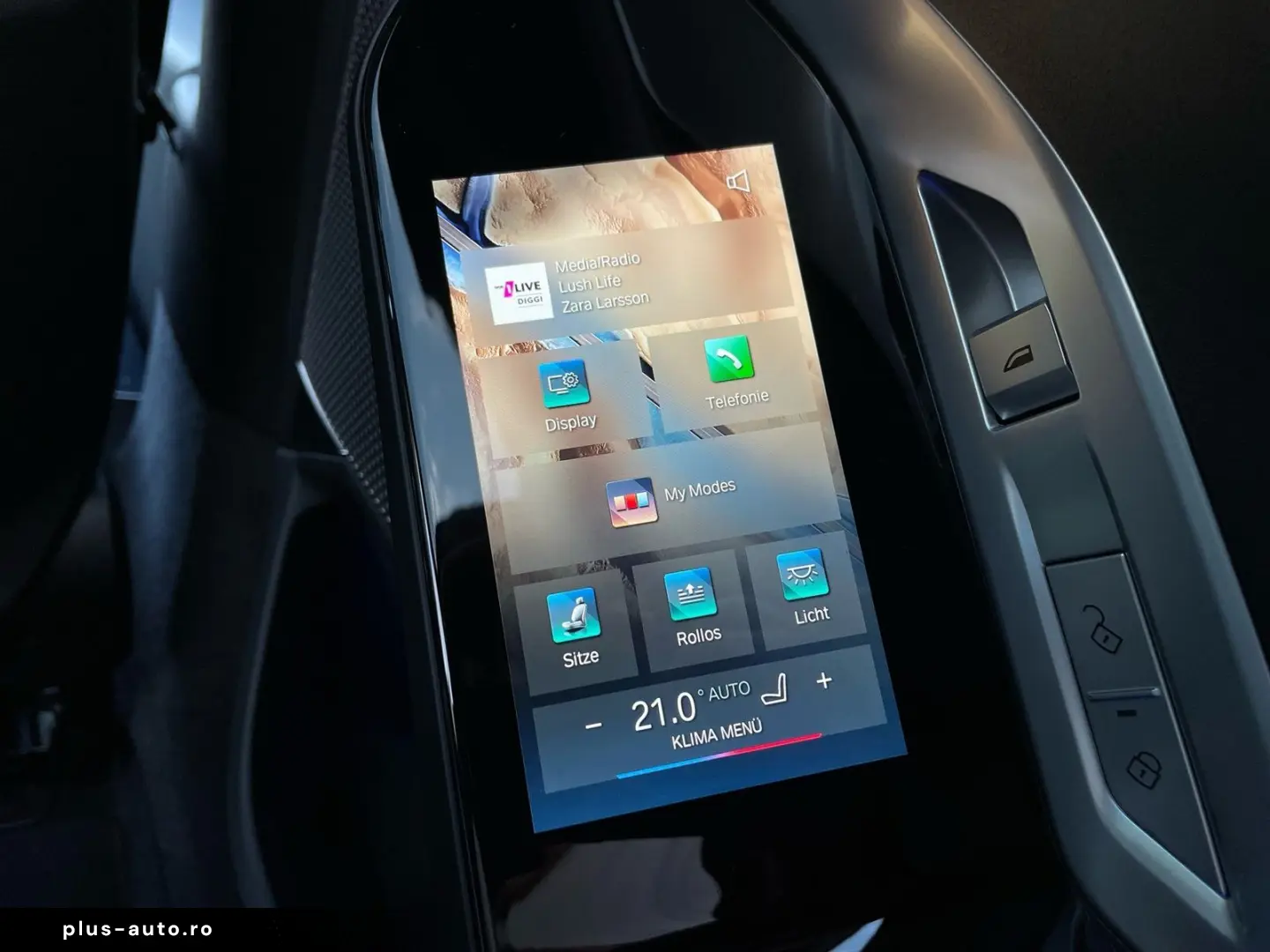BMW i7 2025 — imagine 21