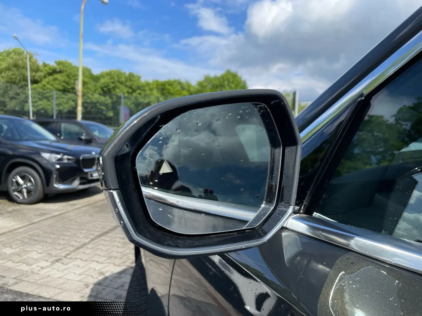 BMW i7 2025 — imagine 30