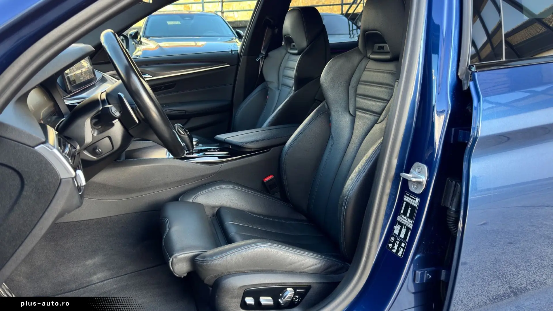 BMW Seria 5 2023 — imagine 11
