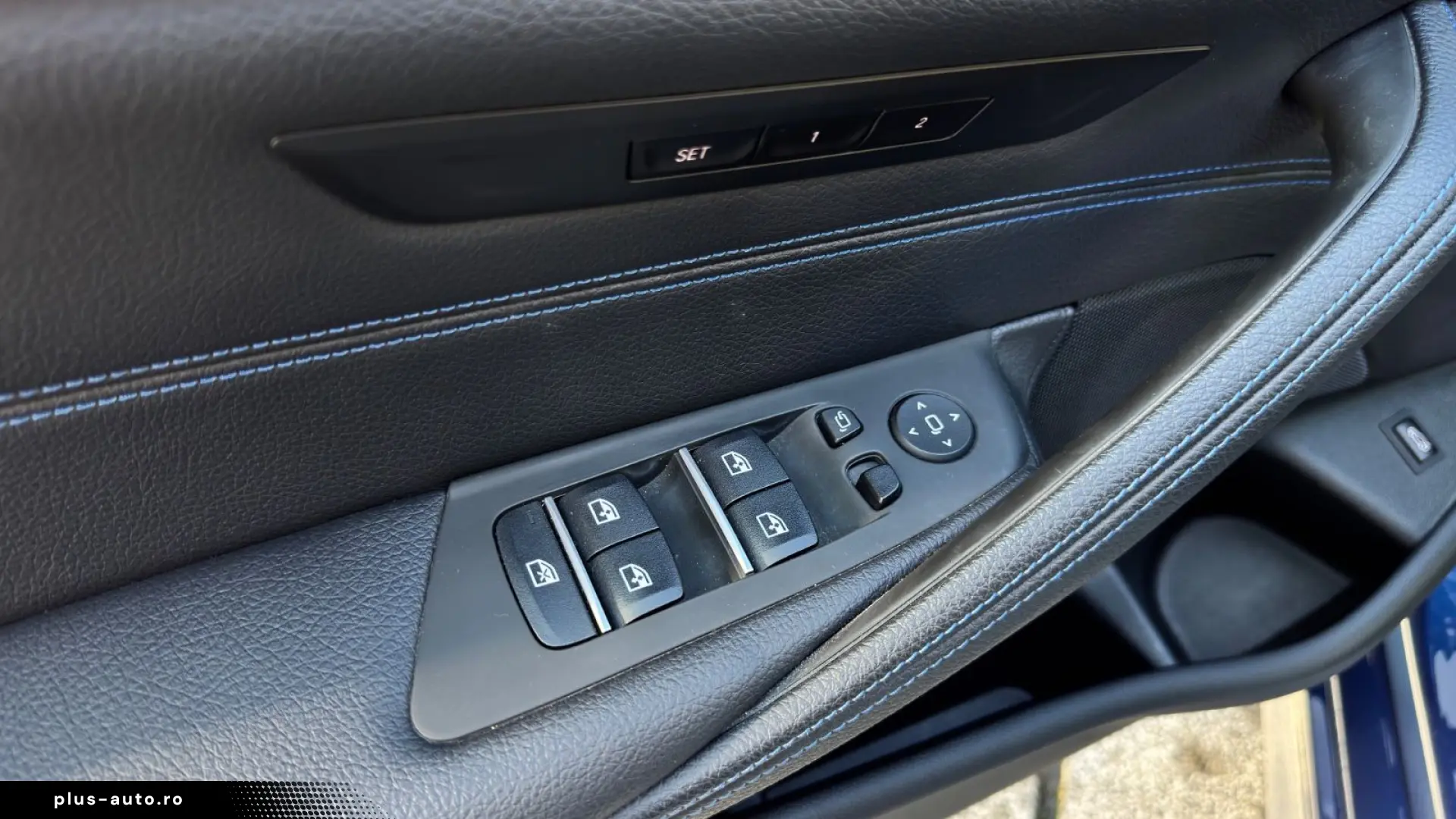 BMW Seria 5 2023 — imagine 28
