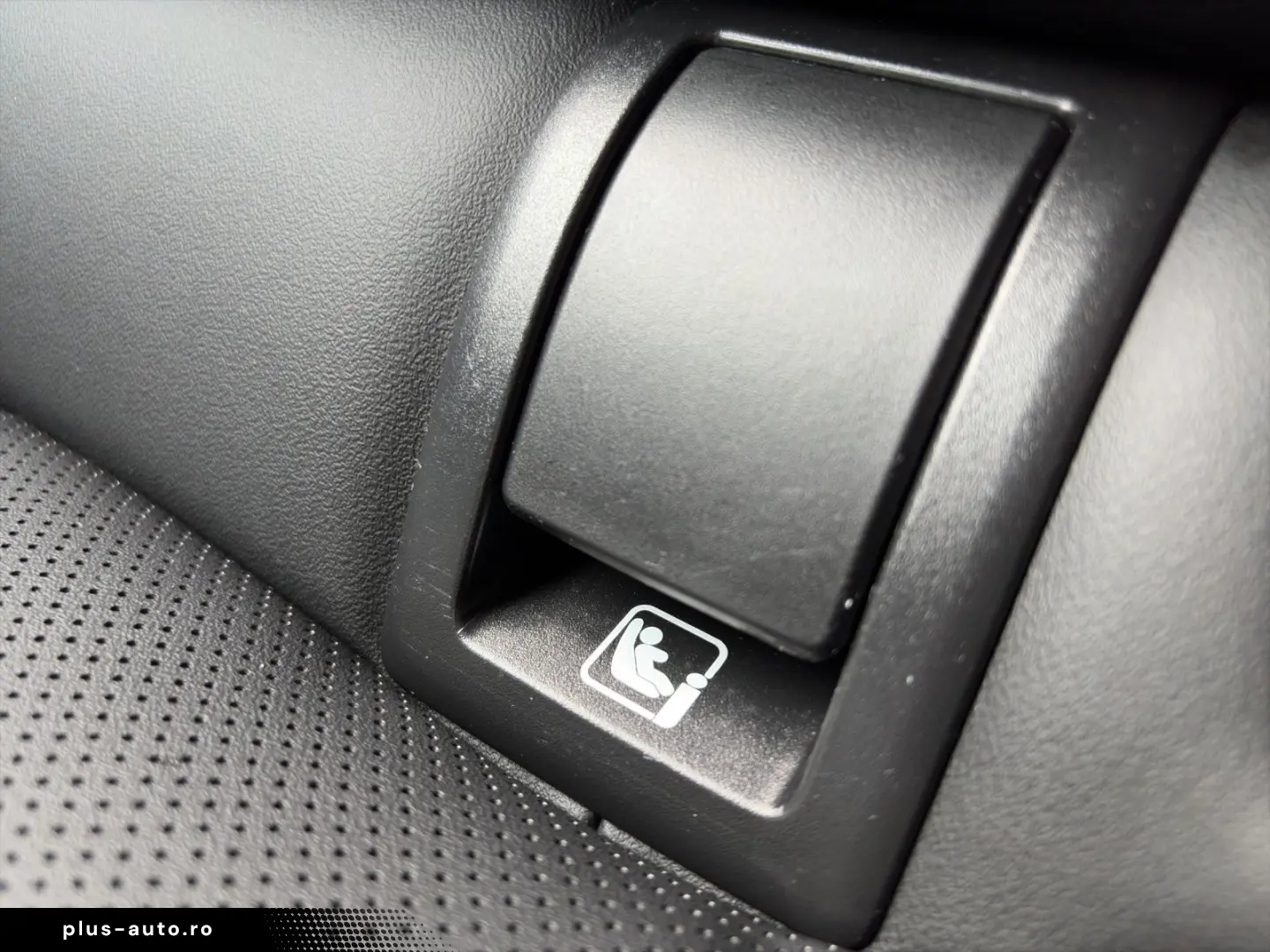 BMW Seria 5 2024 — imagine 17