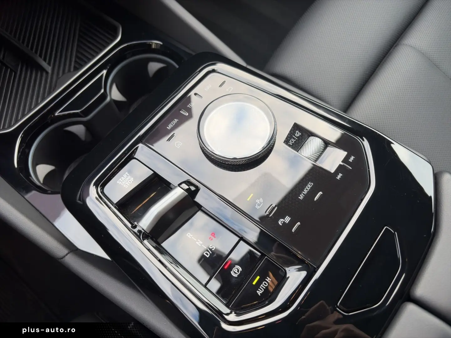 BMW Seria 5 2024 — imagine 21