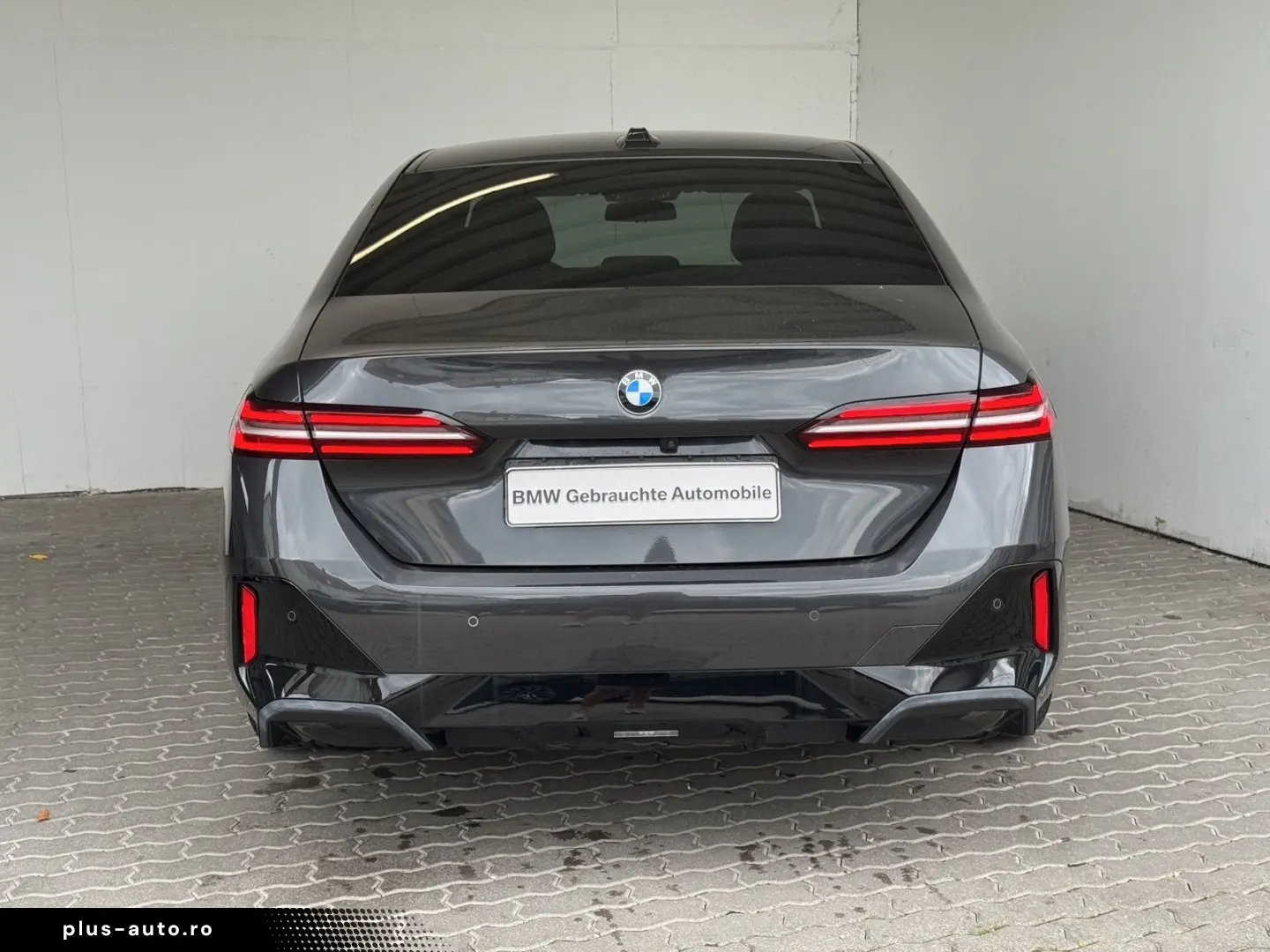 BMW Seria 5 2024 — imagine 3