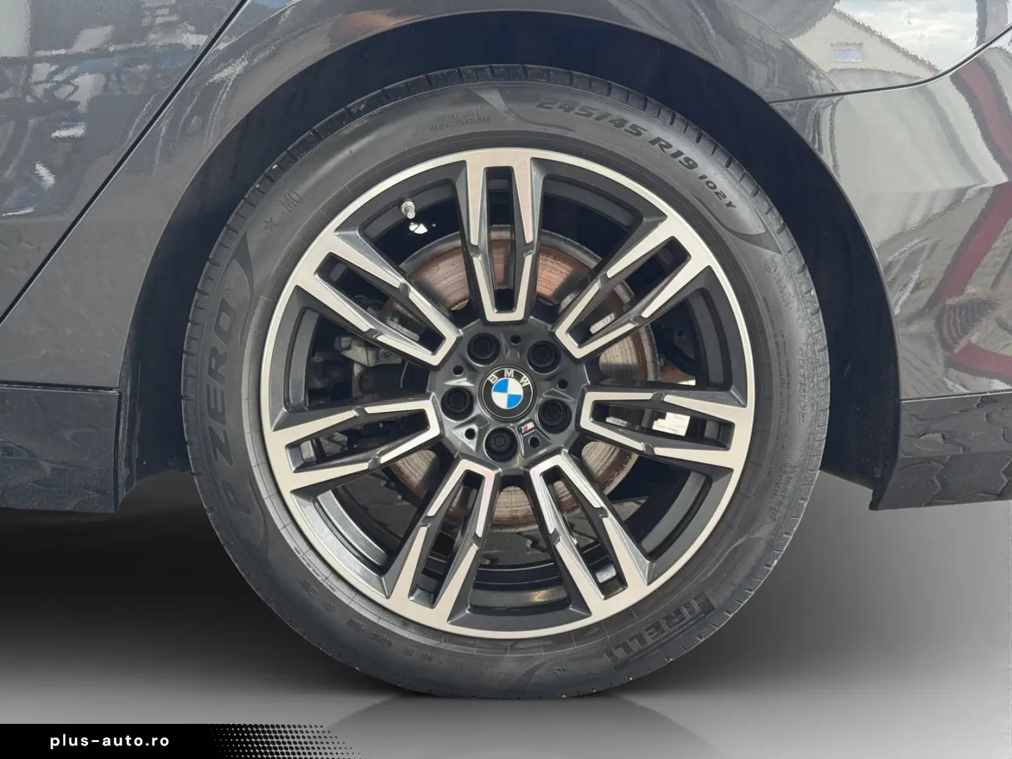 BMW Seria 5 2024 — imagine 10