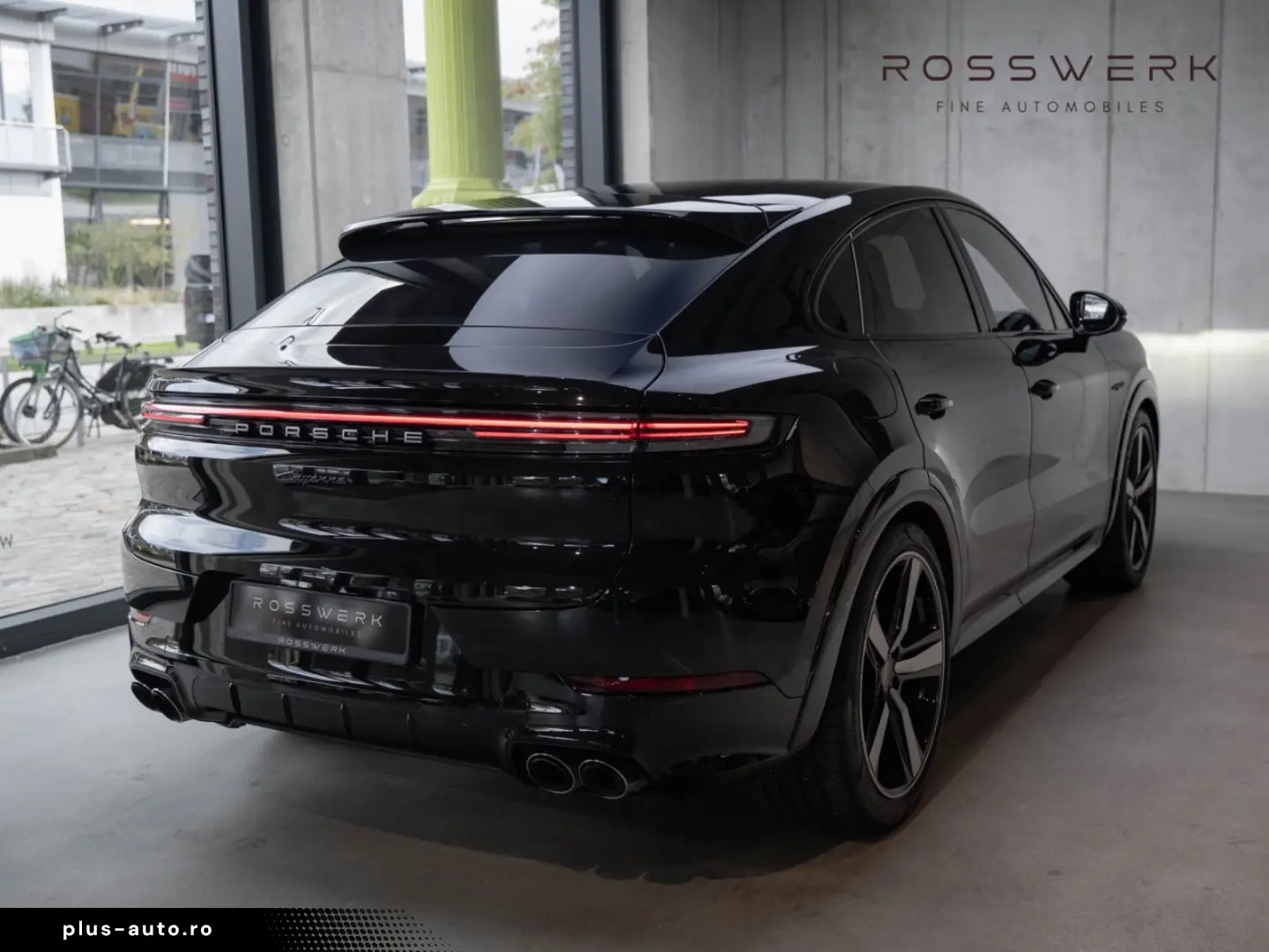 PORSCHE Cayenne E-Hybrid Coupé   Sport Design   BOSE