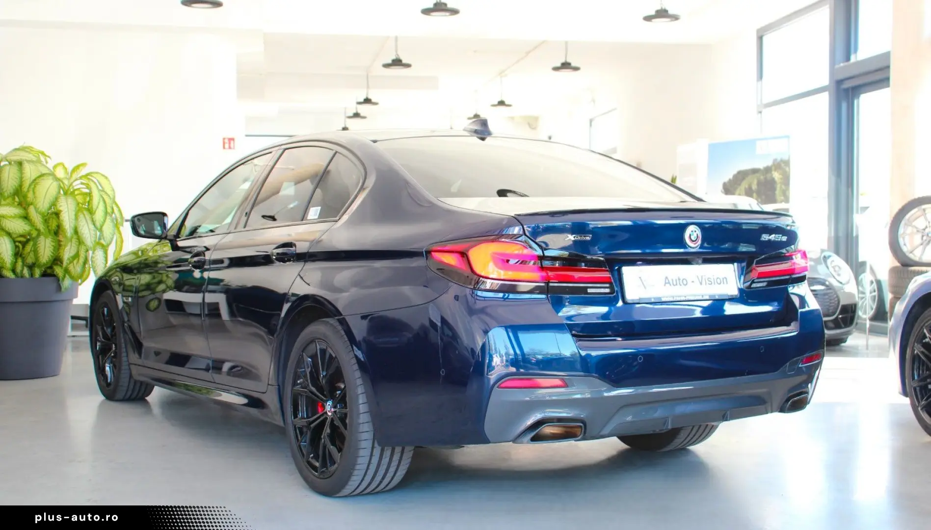 BMW 545e xDrive (G30) M Sport PRO  Laser HUD AHK ACC