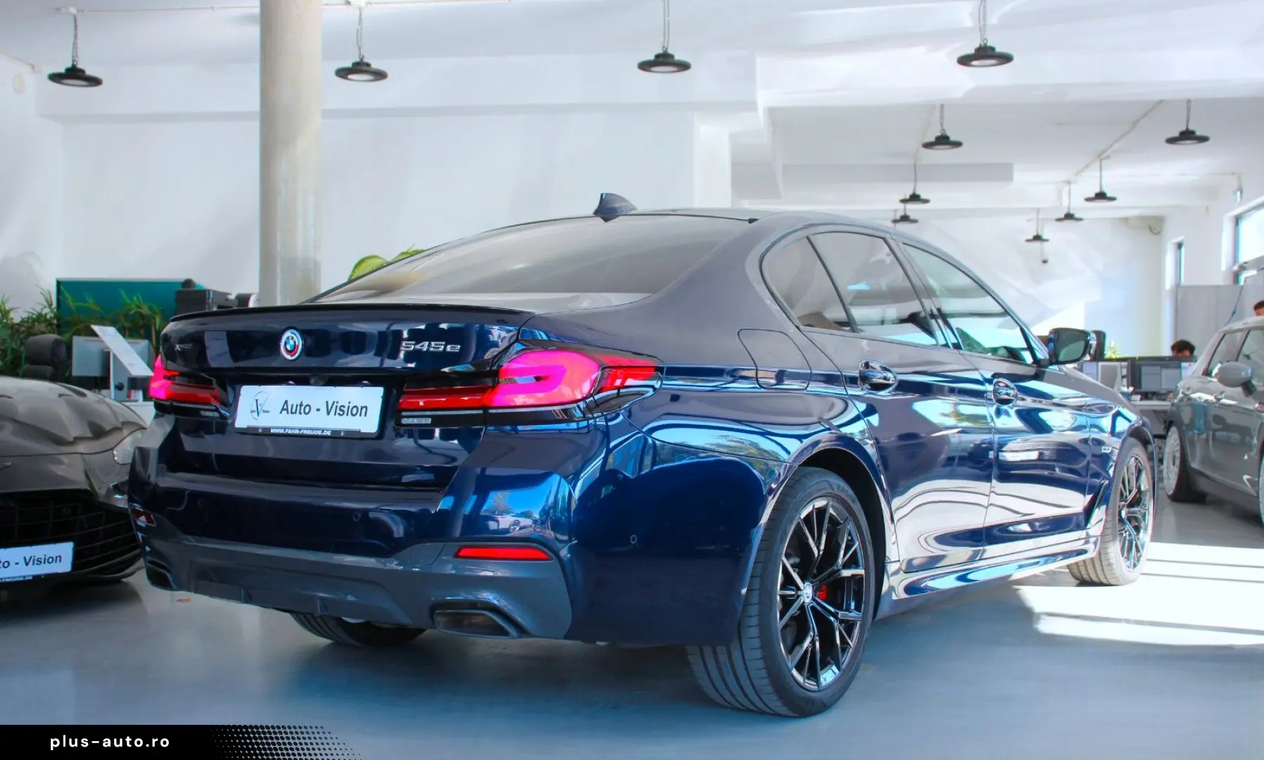BMW 545e xDrive (G30) M Sport PRO  Laser HUD AHK ACC