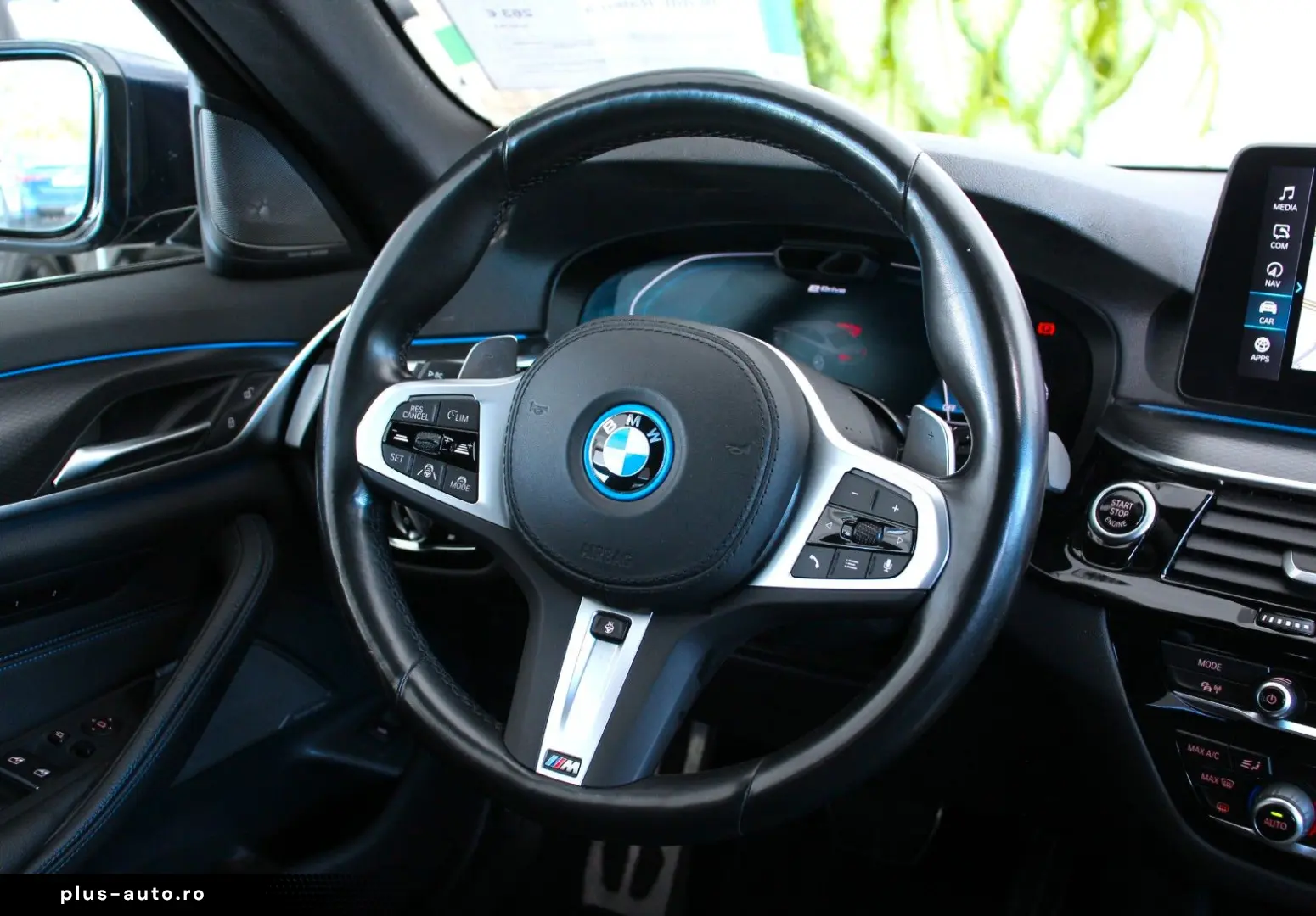 BMW 545e xDrive (G30) M Sport PRO  Laser HUD AHK ACC