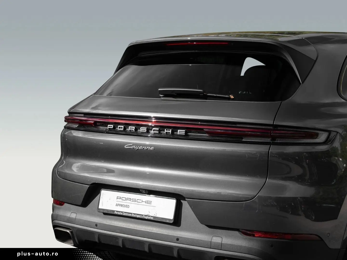 PORSCHE Cayenne 2023 — imagine 12