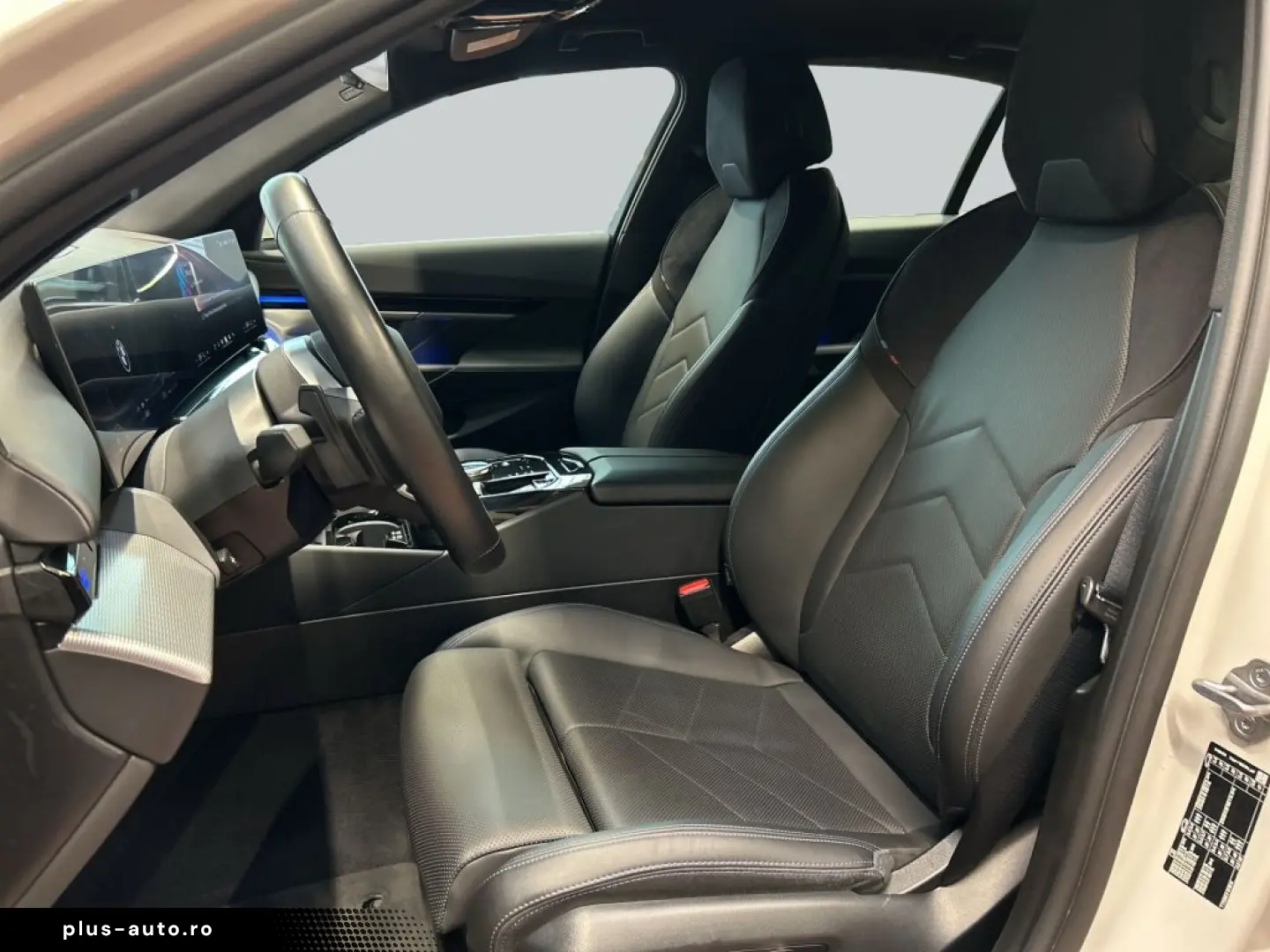BMW Seria 5 2023 — imagine 11