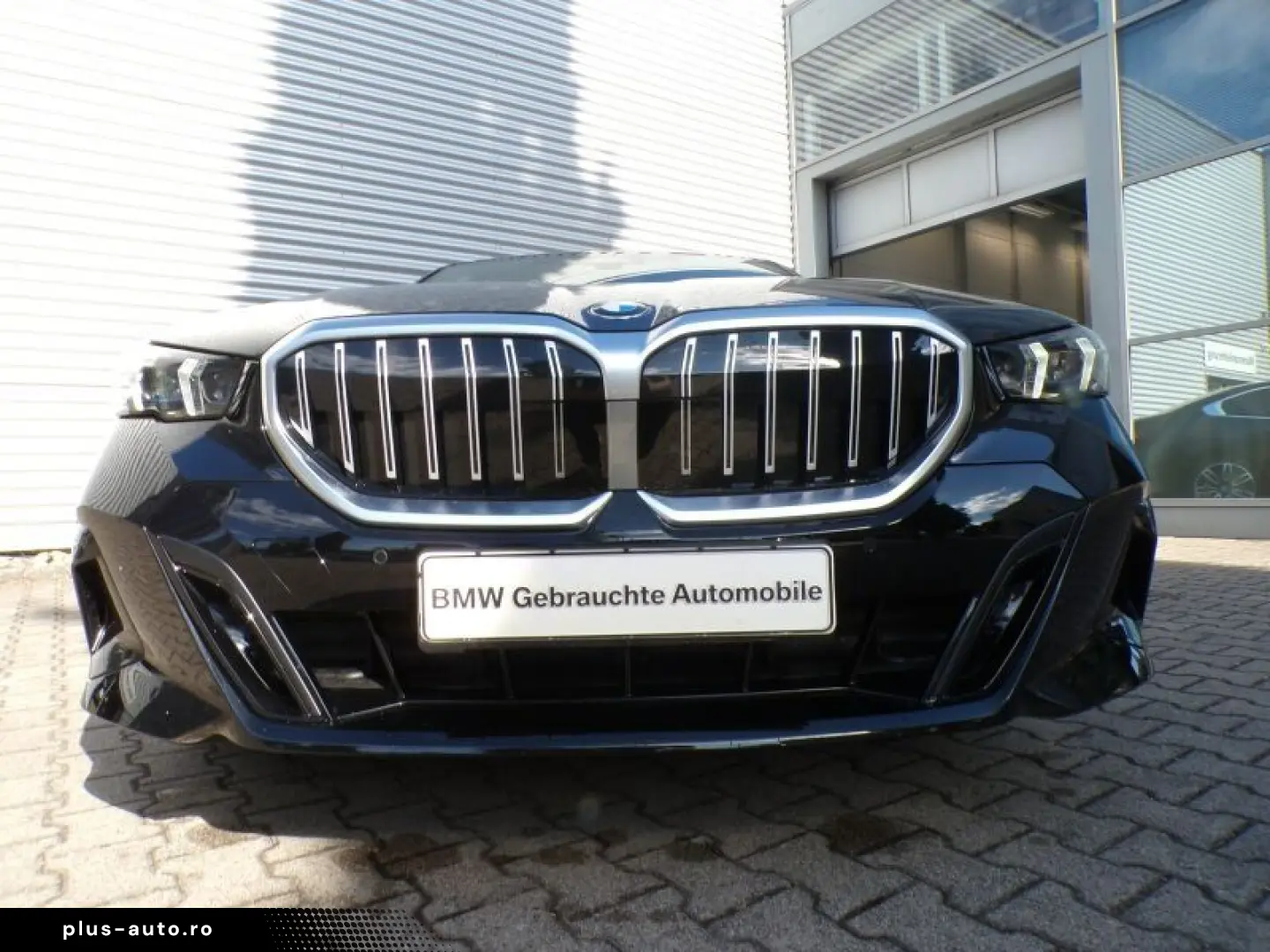 BMW Seria 5 2024 — imagine 3
