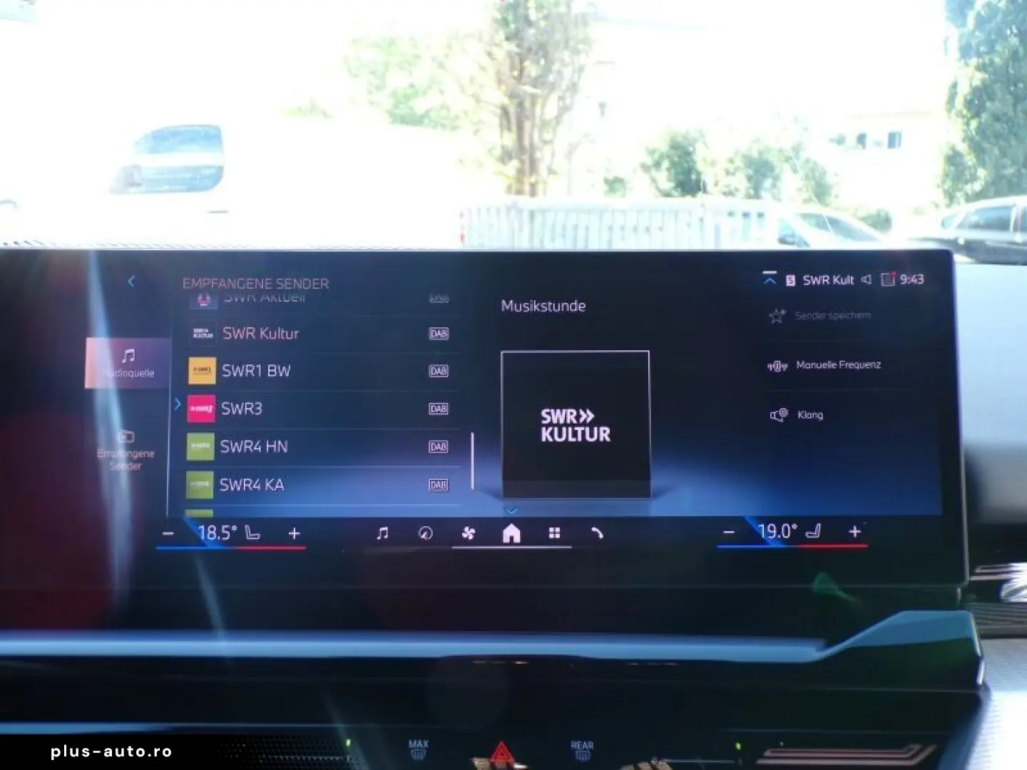 BMW Seria 5 2024 — imagine 13