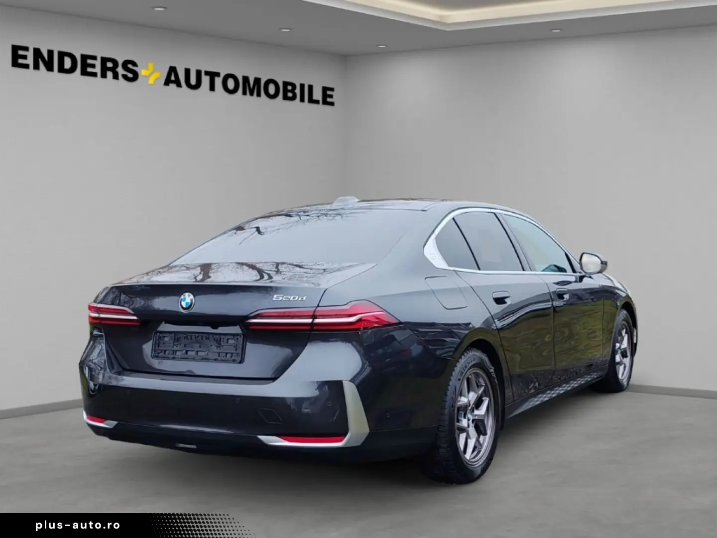 BMW Seria 5 2024 — imagine 4