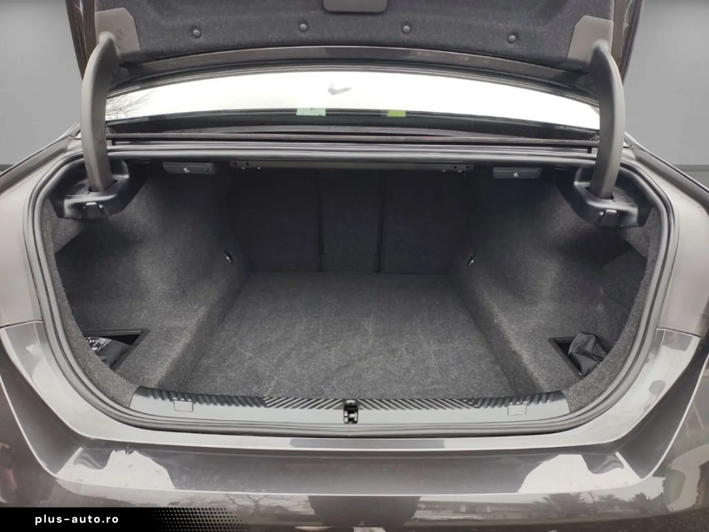 BMW Seria 5 2024 — imagine 15