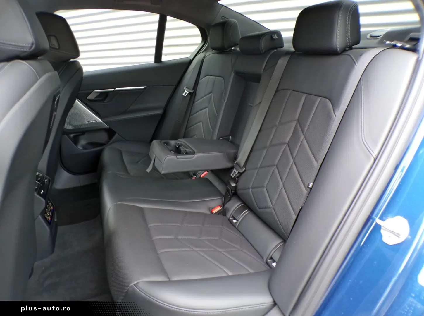 BMW Seria 5 2025 — imagine 8