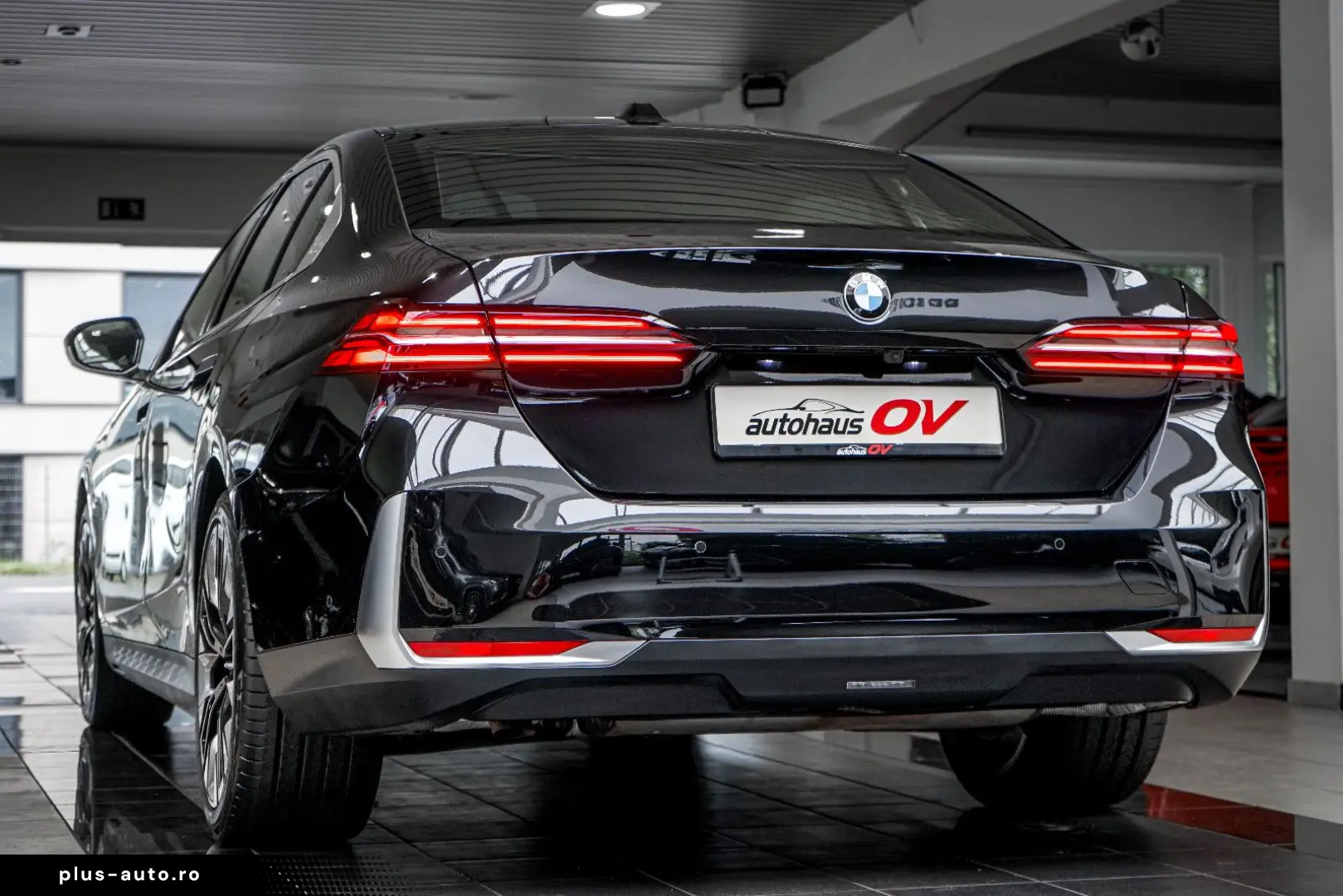 BMW Seria 5 2024 — imagine 33