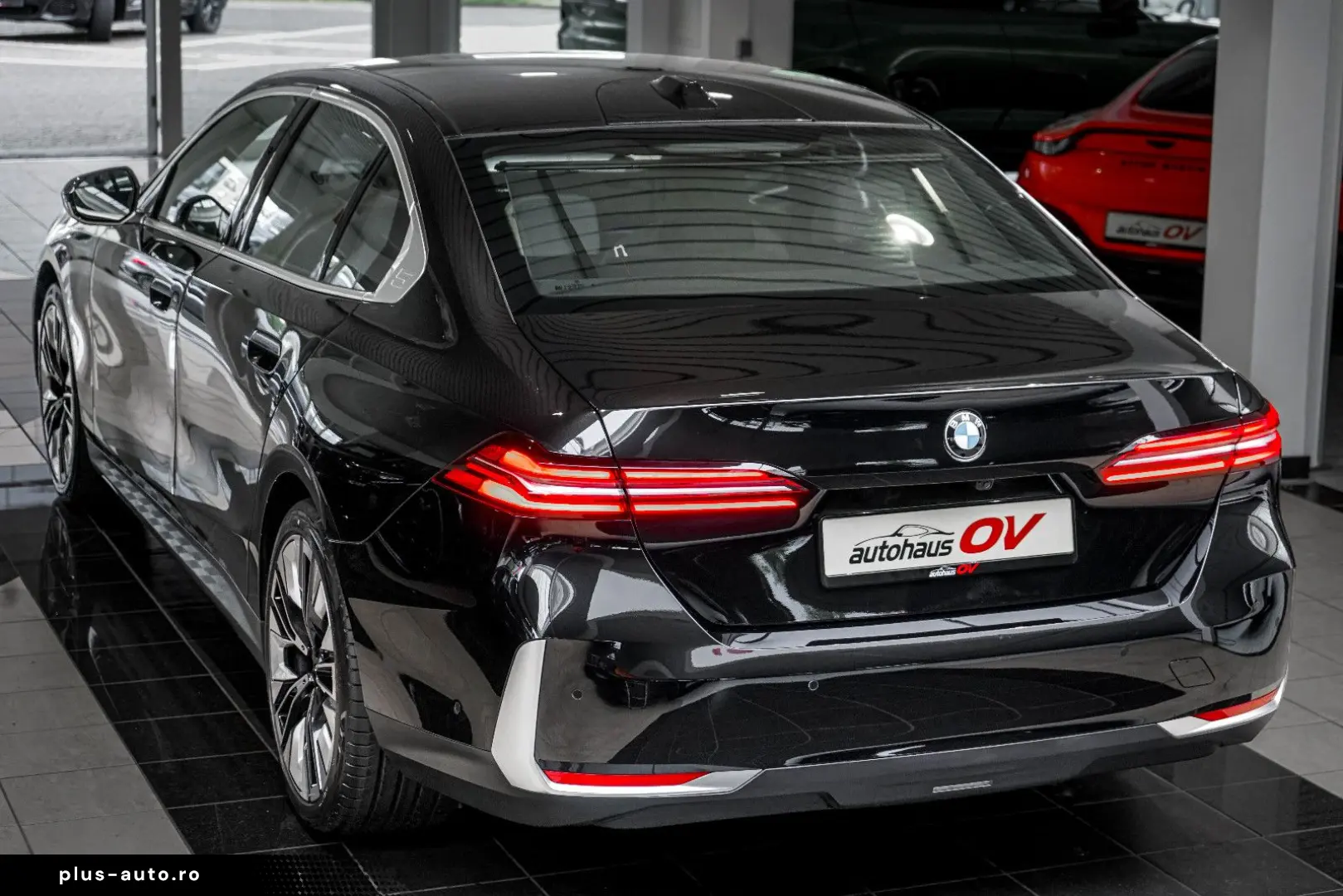 BMW Seria 5 2024 — imagine 37