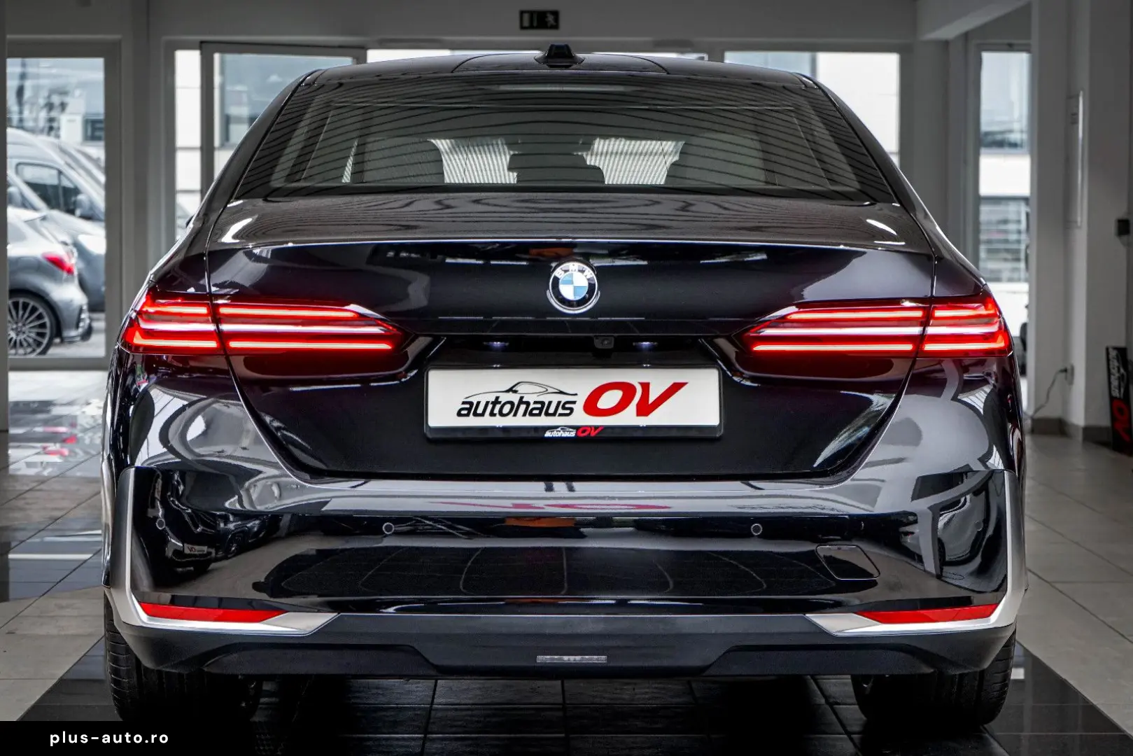 BMW Seria 5 2024 — imagine 38